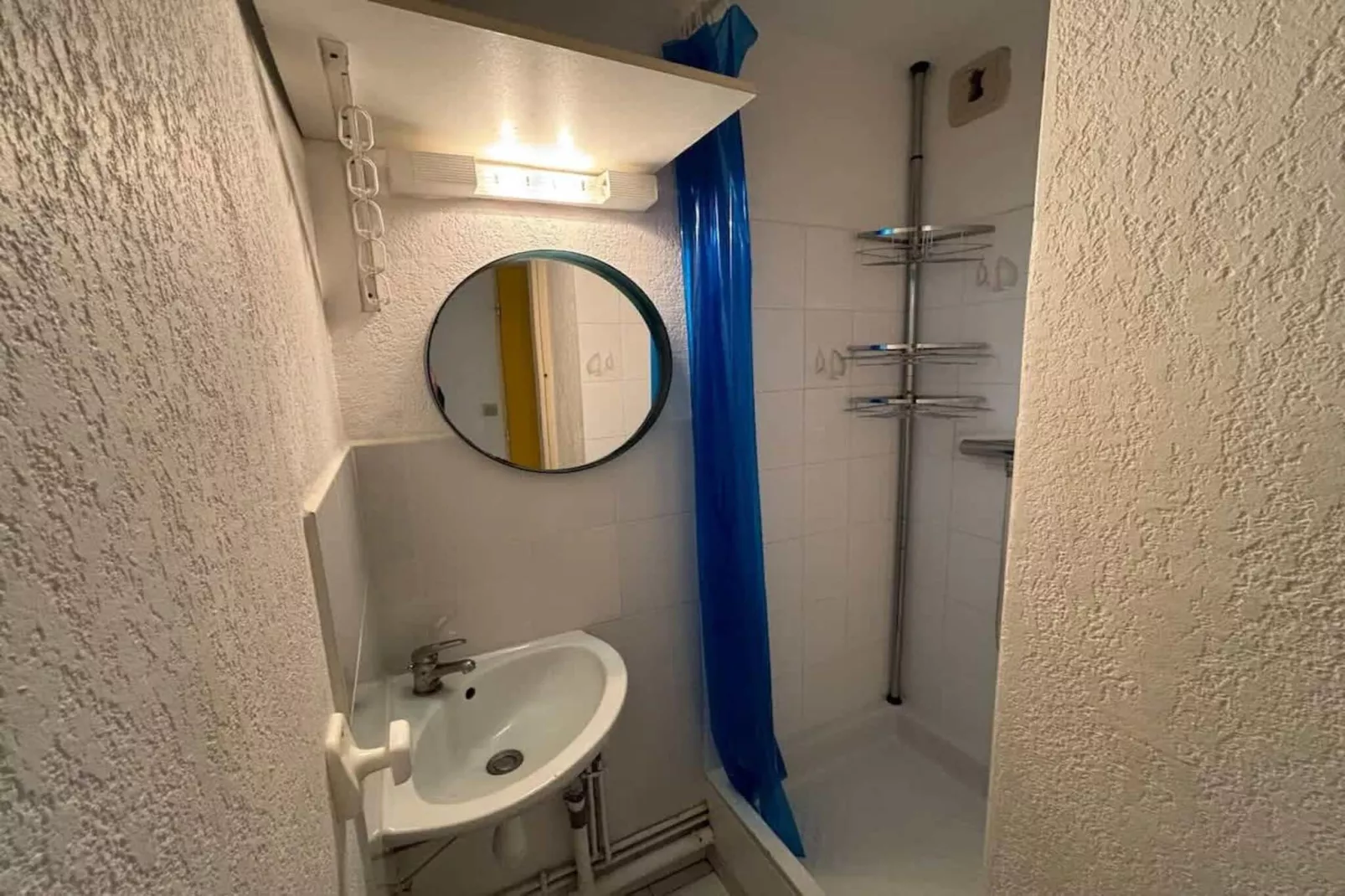 88 Appartement Valra-Badezimmer