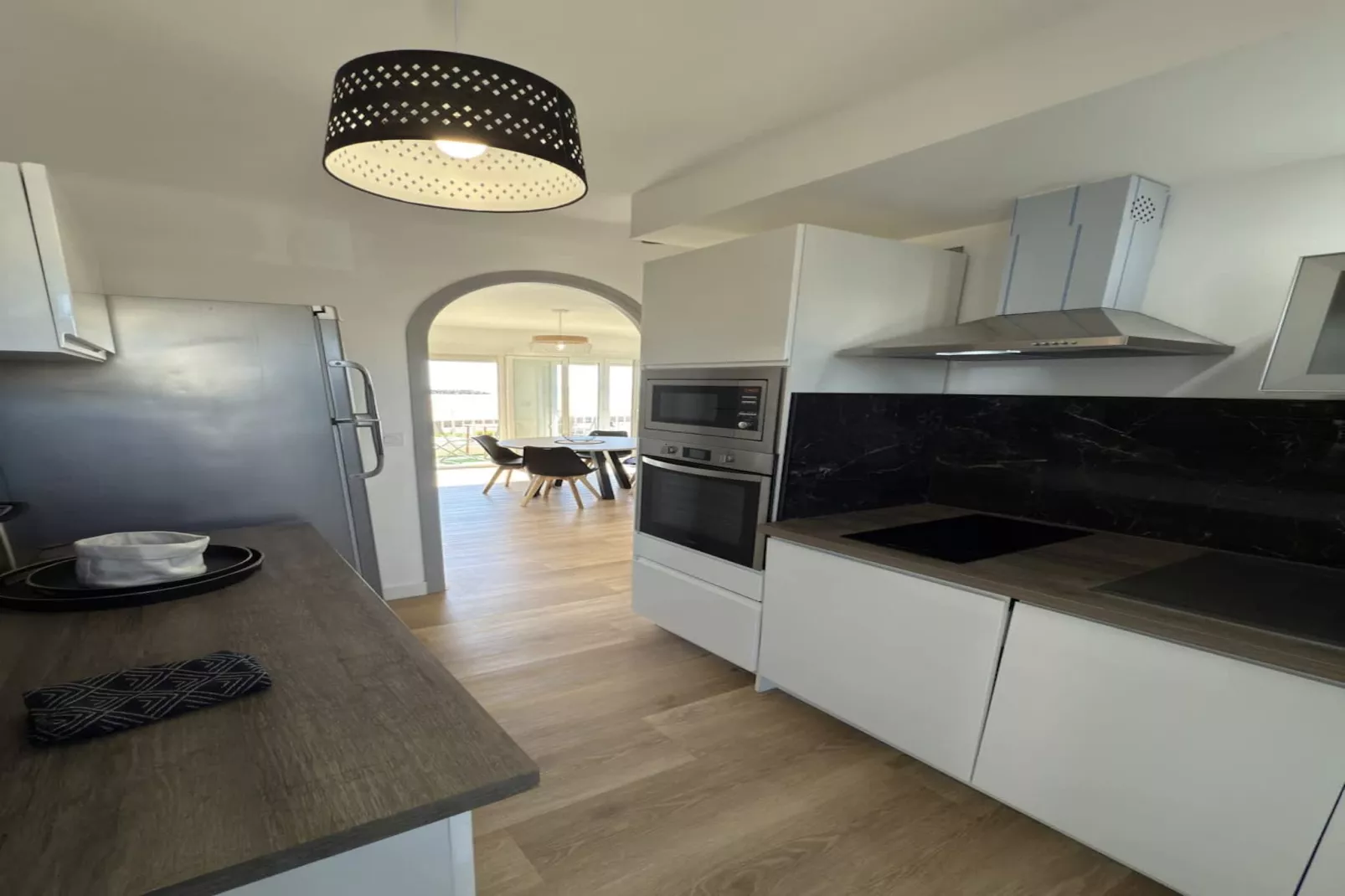 24 Balcon sur la Méd-Living room