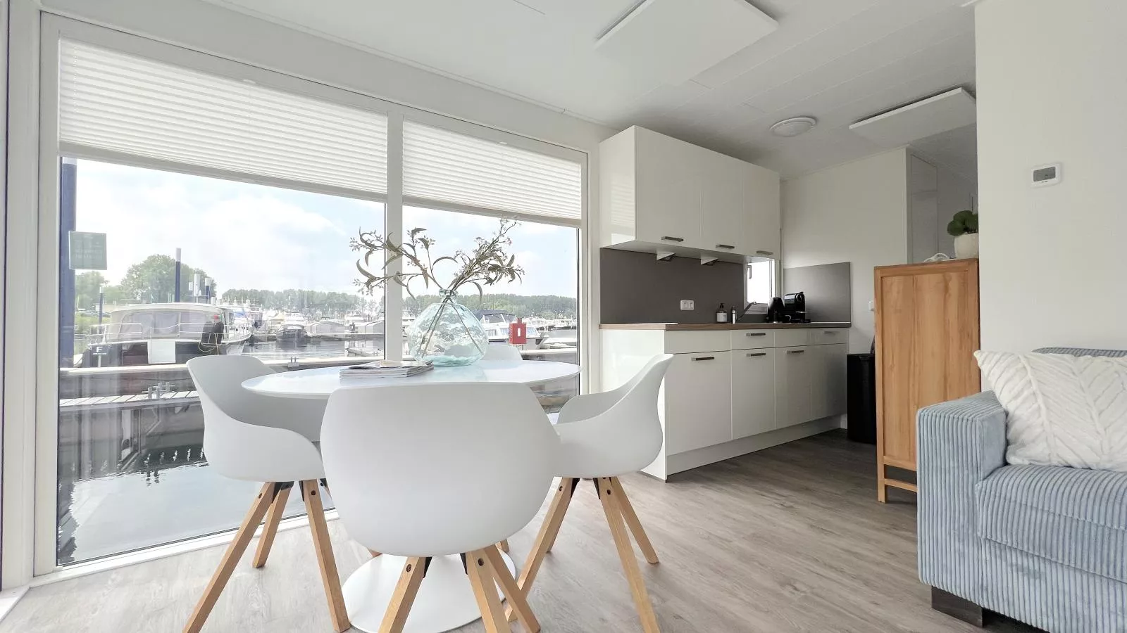 Mi La Luna-Dining room