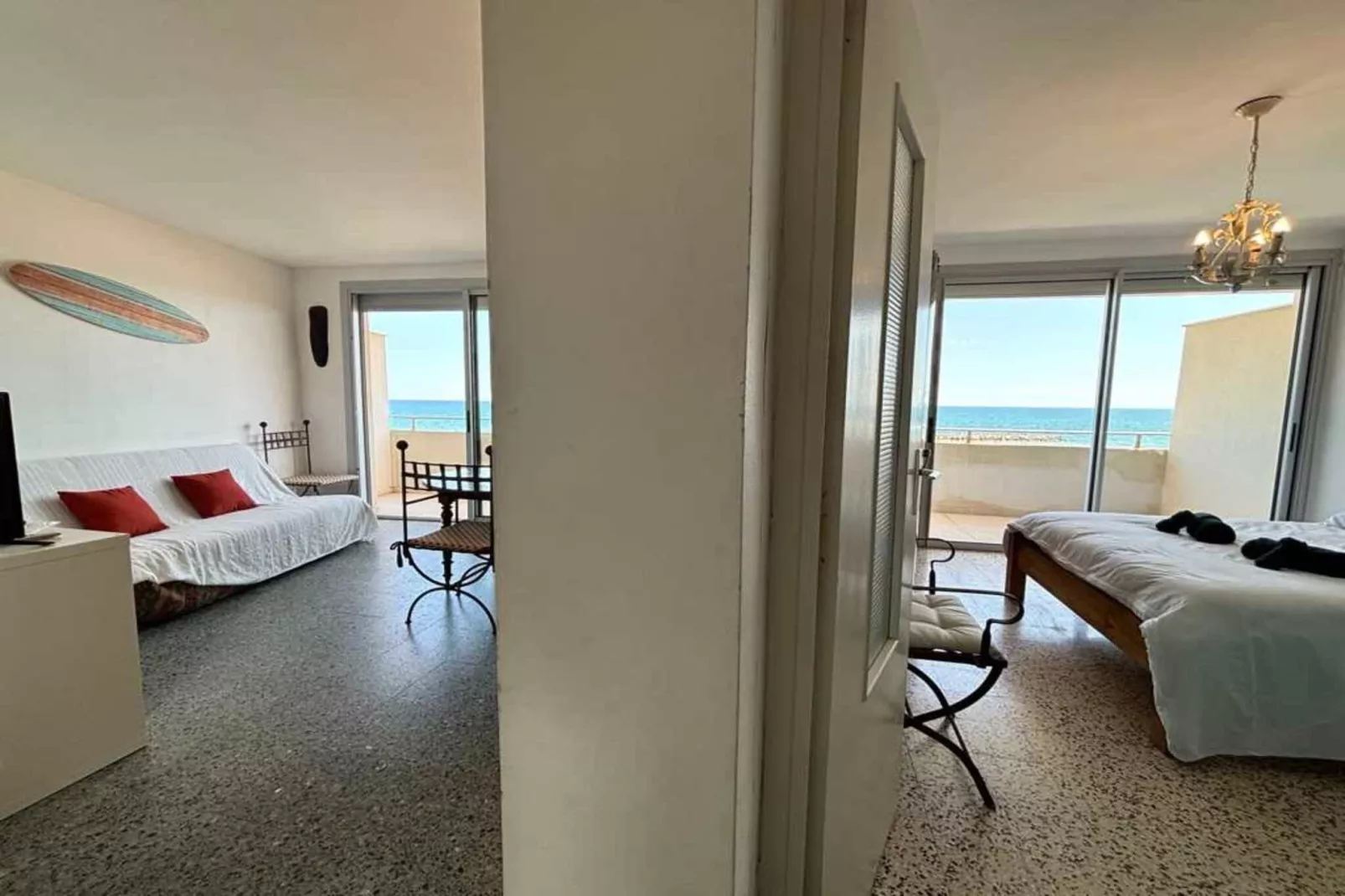 115 SIGE-Living room