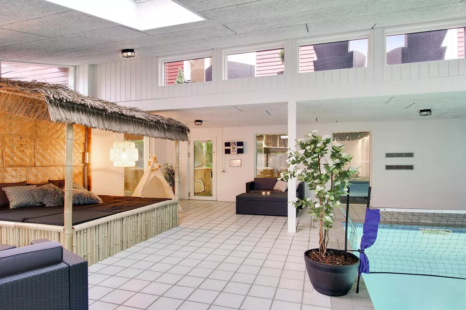 5 Sterne Ferienhaus in Ebeltoft-Schwimmbad