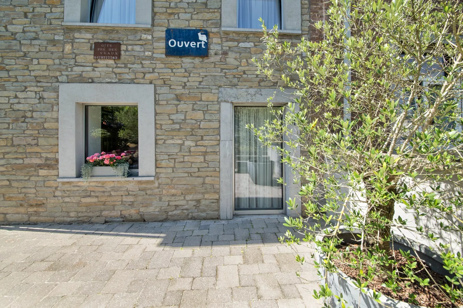 Pré des Veaux-Hall & reception
