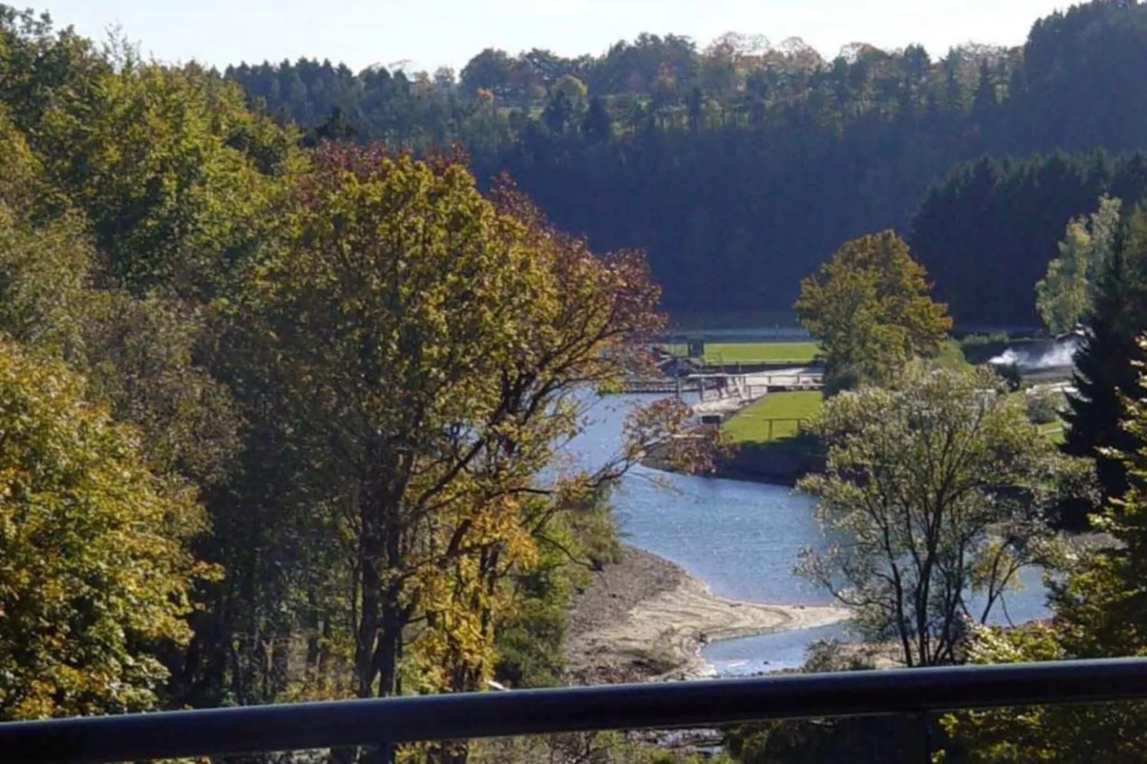 Au-dessus de la vallée-Gebiete Sommer 20 km