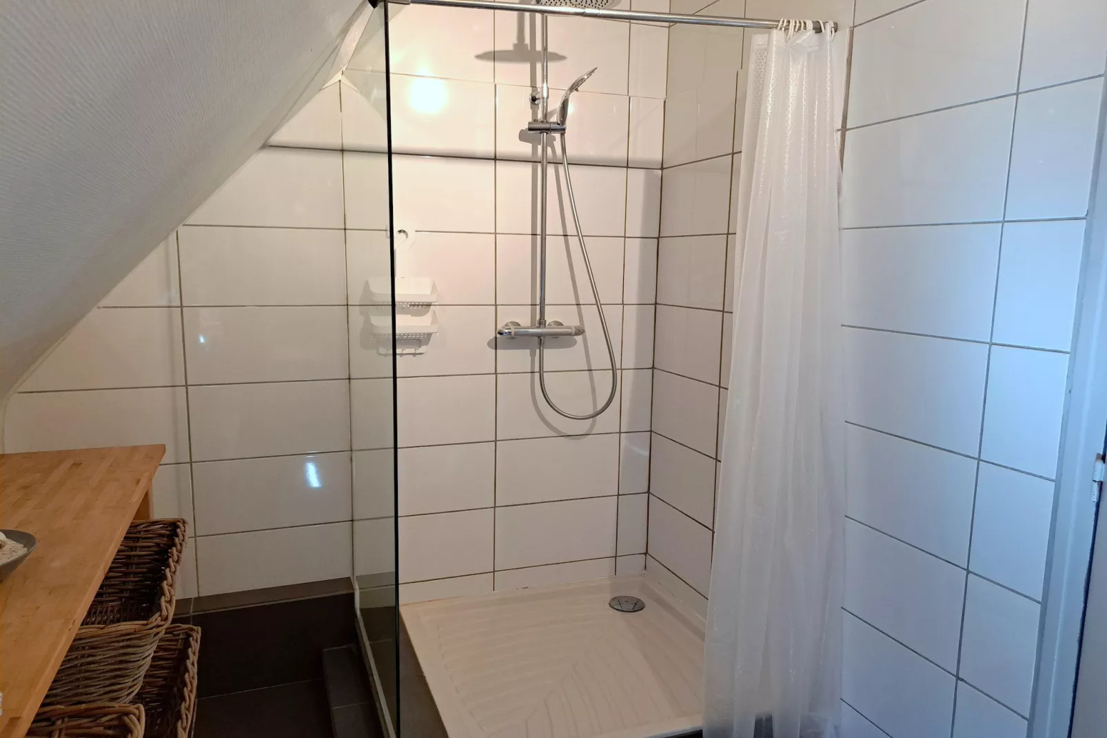 Ferienhaus Guissény-Bathroom