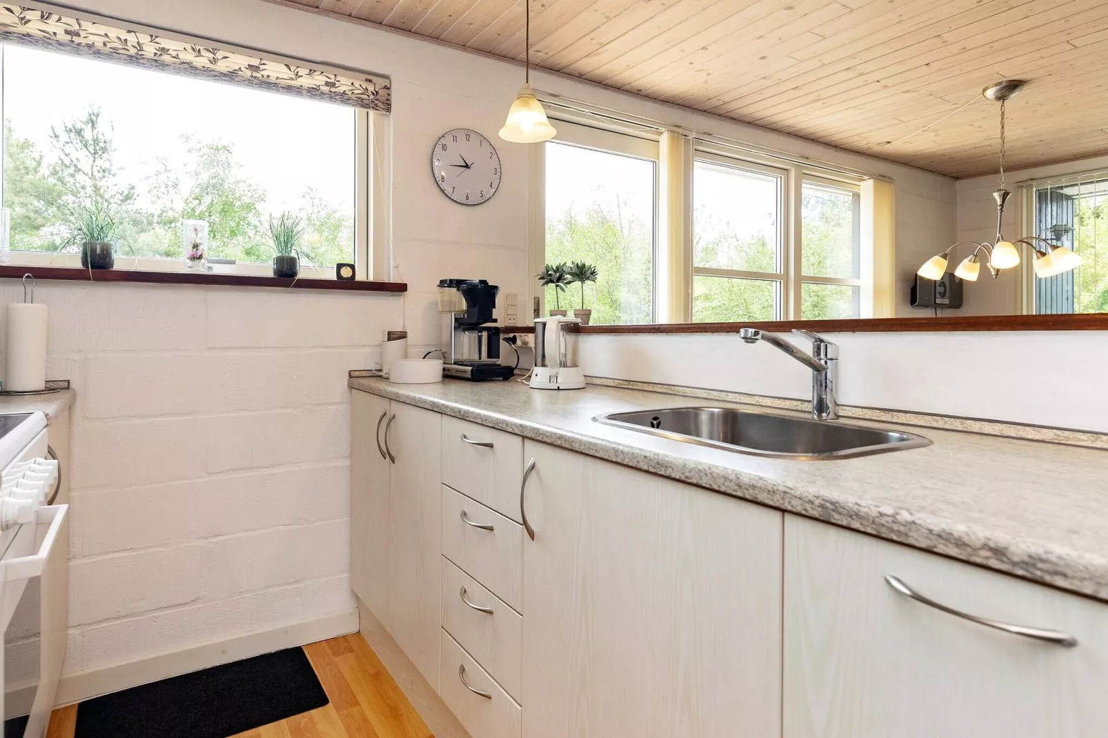 5 person holiday home in Thyholm-By Traum-Indoor
