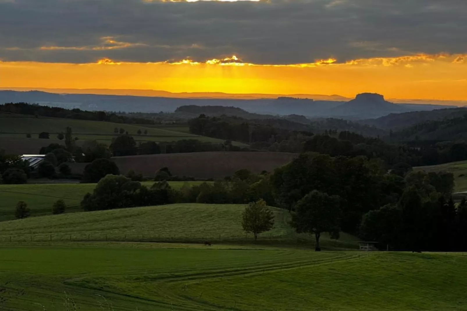 Sächsische Schweiz-Areas within 20km in summer