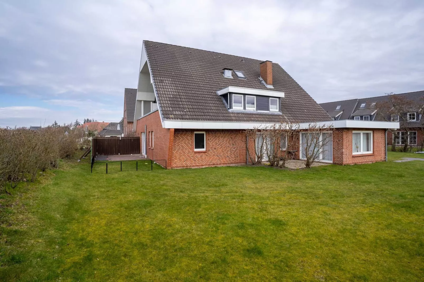 Ferienwohnung Deichlamm St Peter-Ording-Jardin d'été
