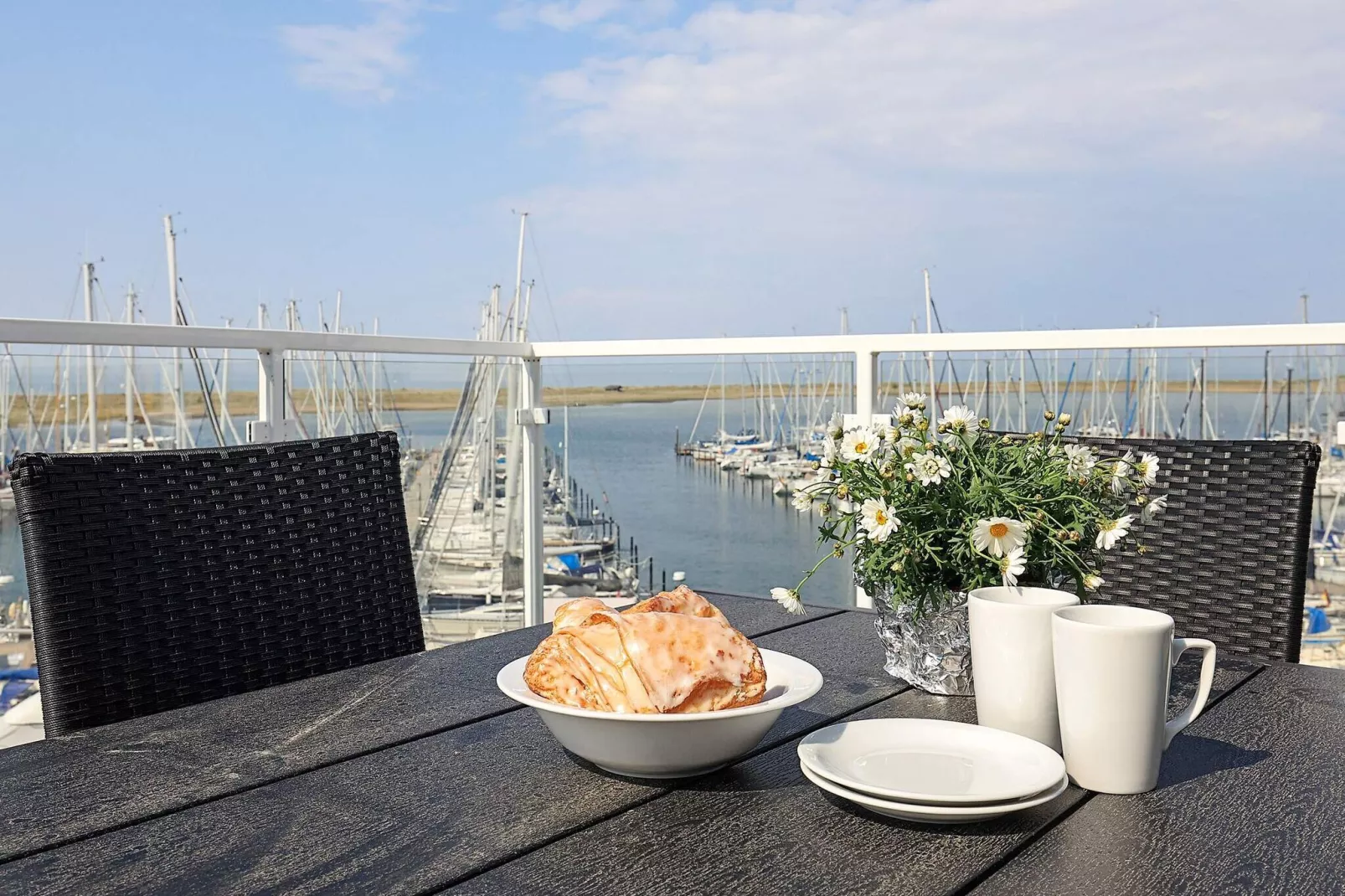 Appartement avec vue panoramique sur la marina