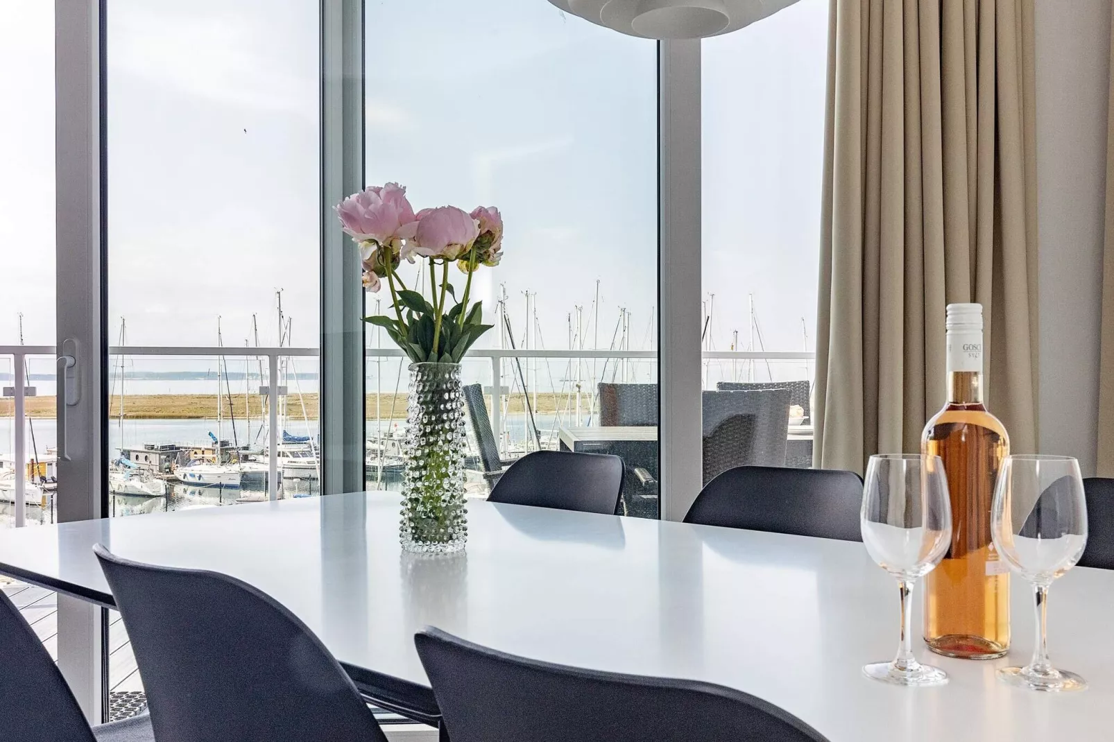 Appartement avec vue panoramique sur la marina-Intérieur