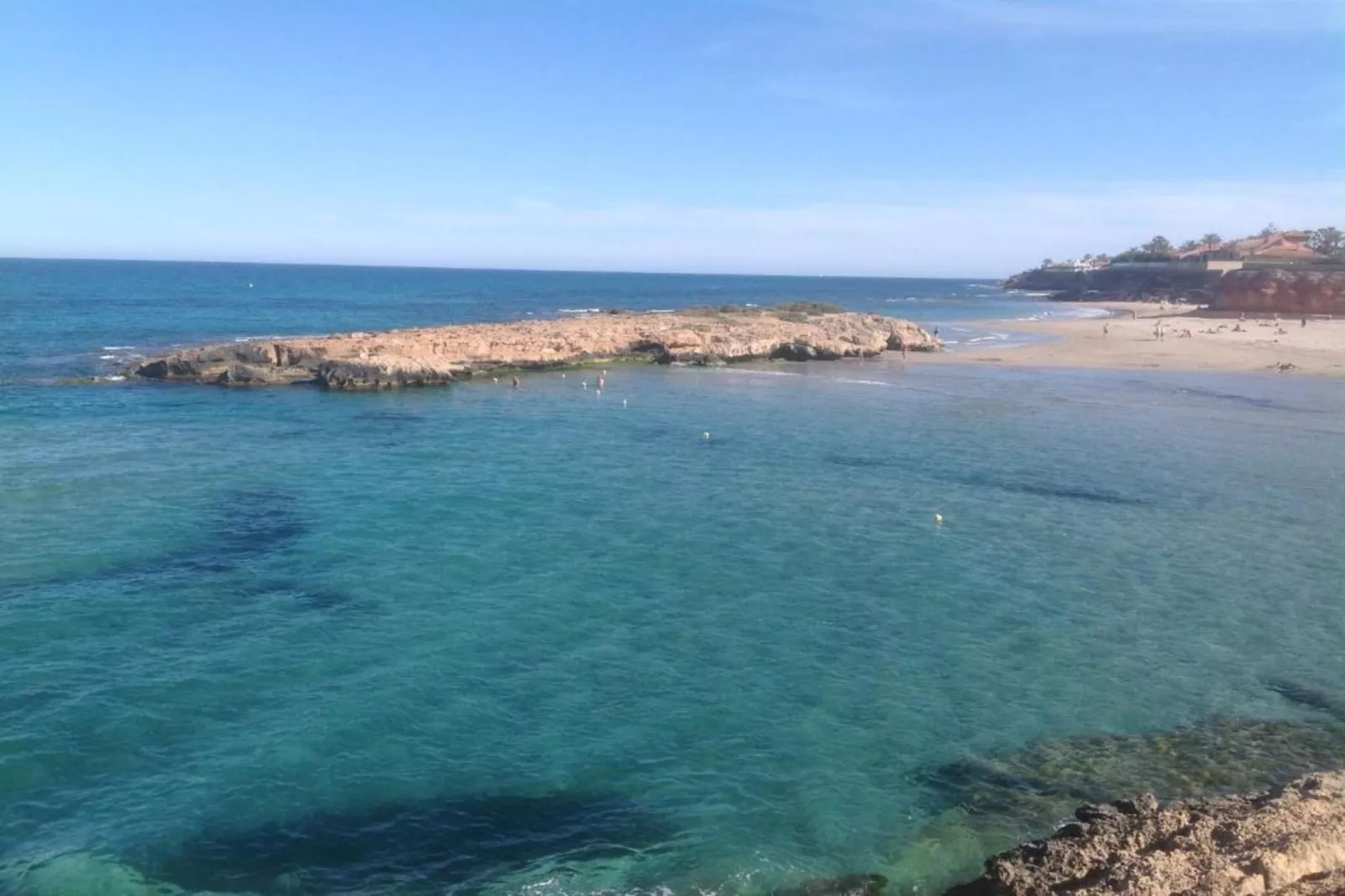 Picasso-Areas within 20km in summer