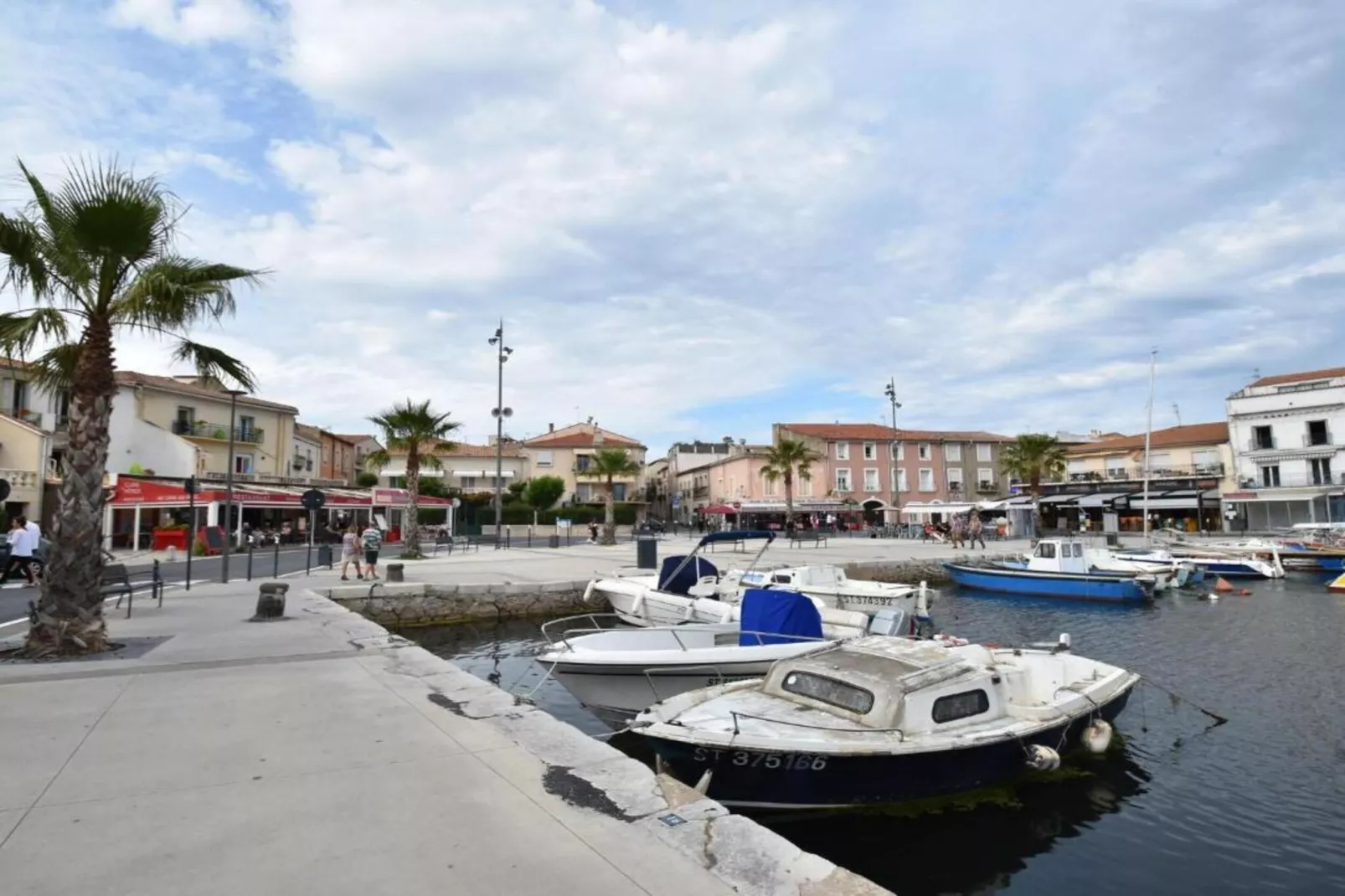 Mas des Trabesses-Areas within 20km in summer