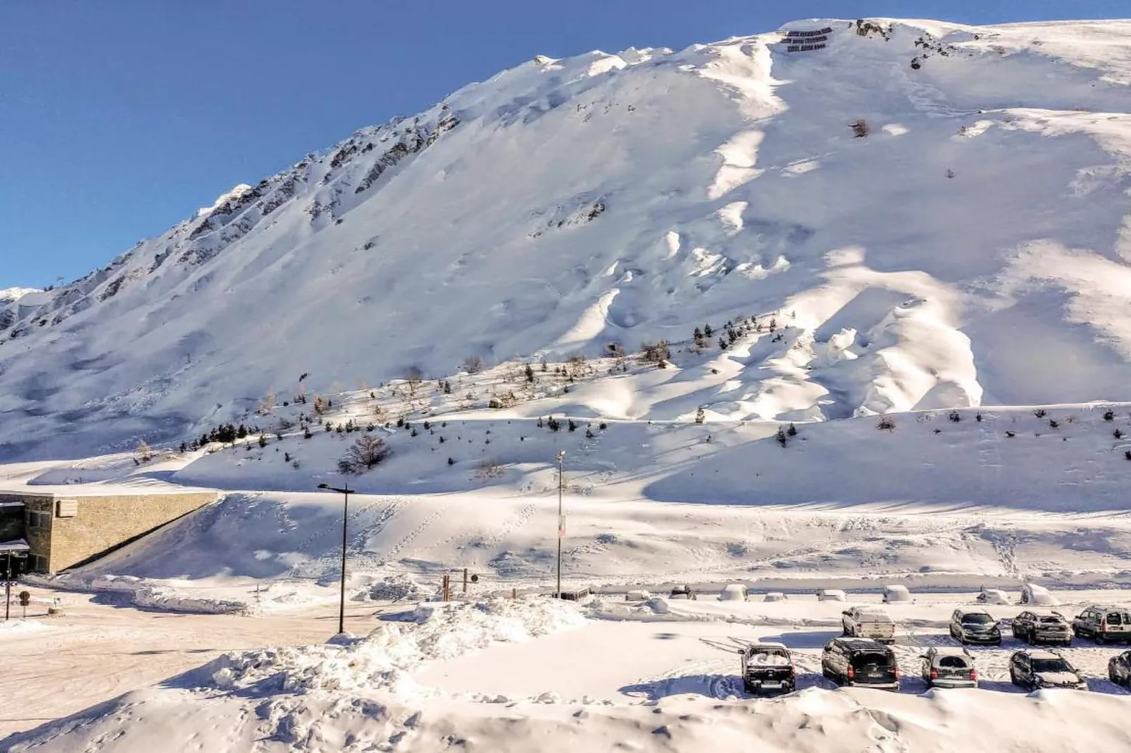 Le Hameau du Borsat 2-Area within 20km in winter