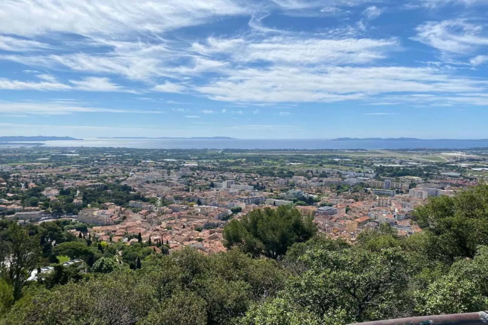 Les Canissons 2-Areas within 20km in summer