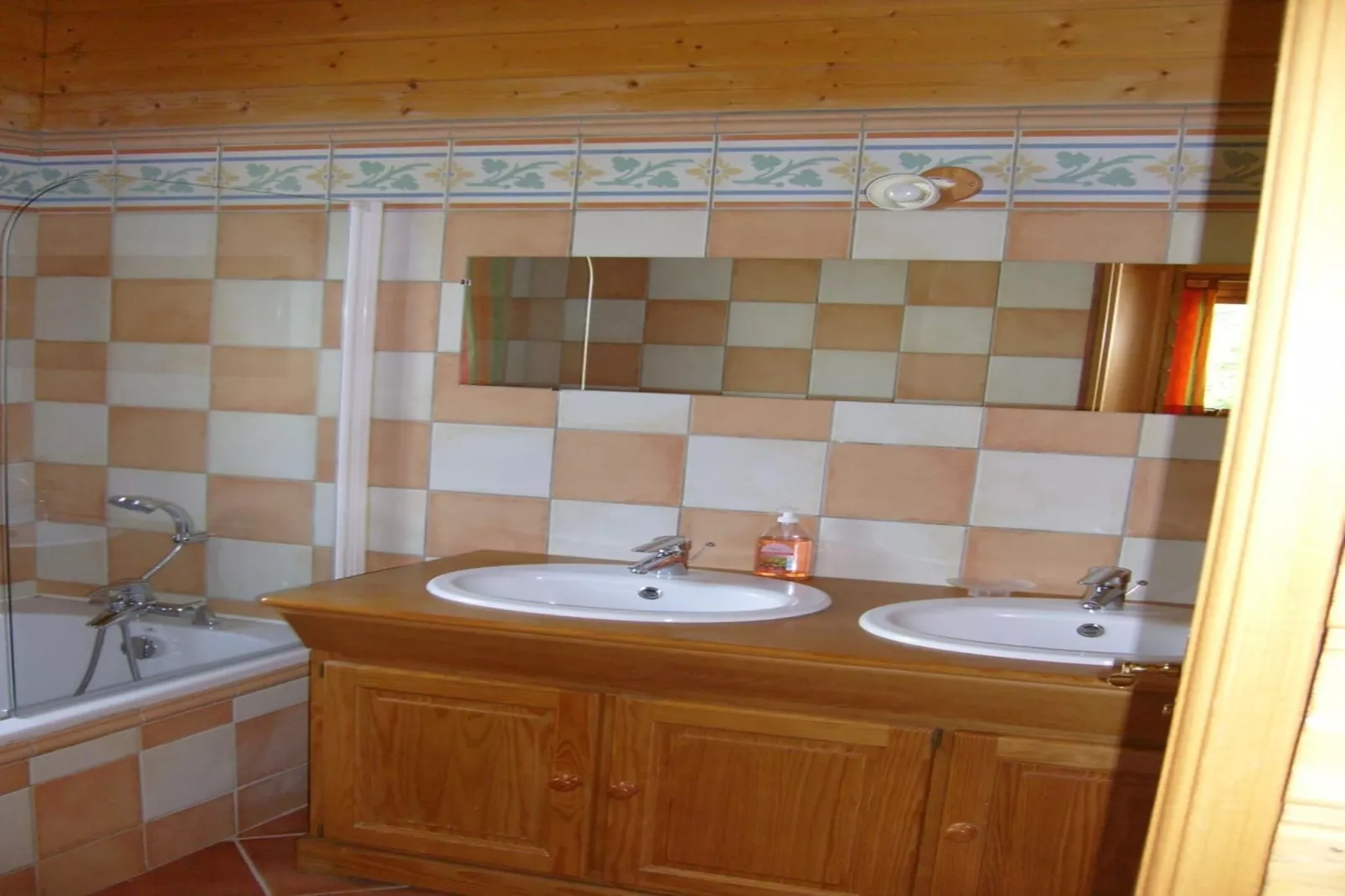 Les Chalets des Ayes 6-Bathroom