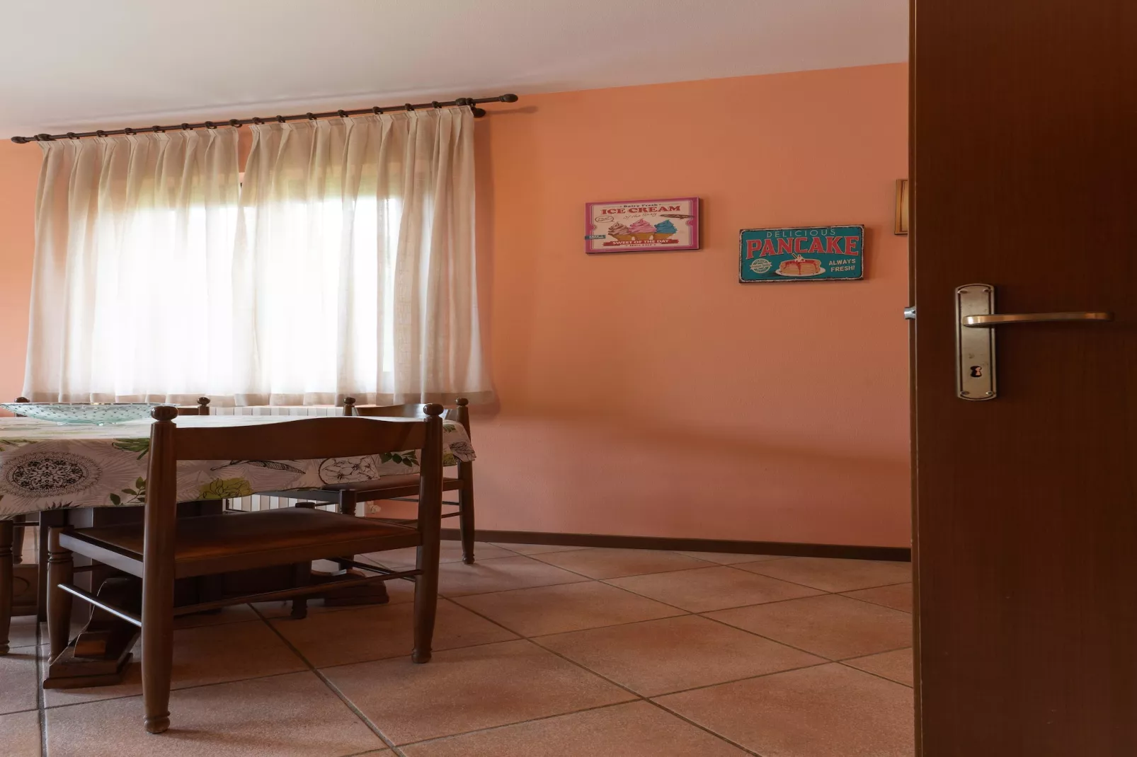 Casa Flora 4 app-Salle à manger