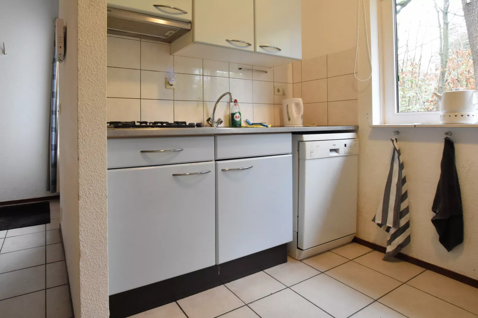 Bungalow Bosrijk-Kitchen