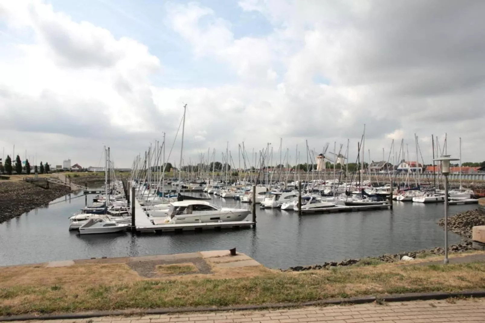 Rust & Ruimte Oosterschelde-Areas within 5km in summer