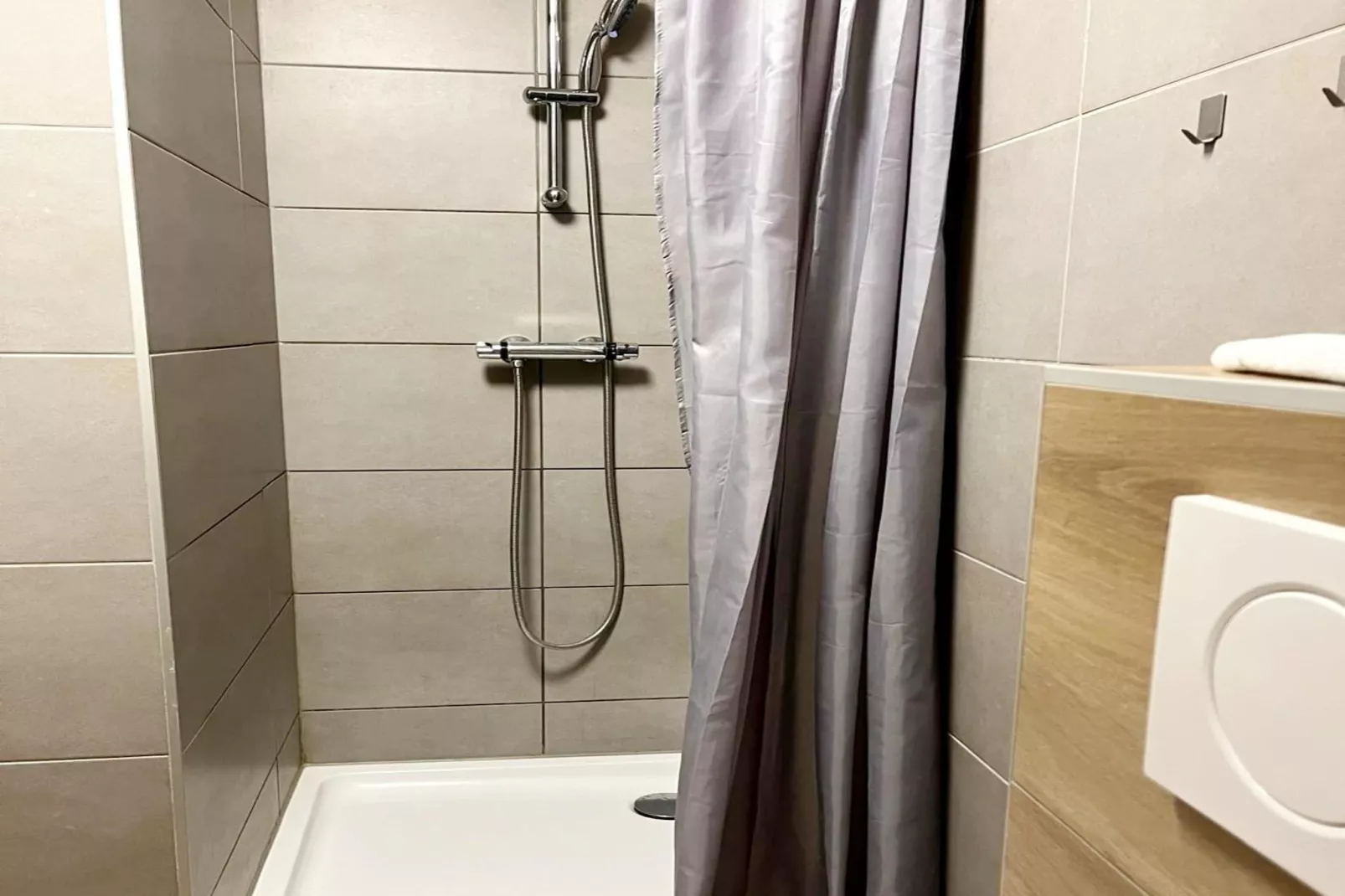 Valleyview Cottages - NR13-Salle de bain