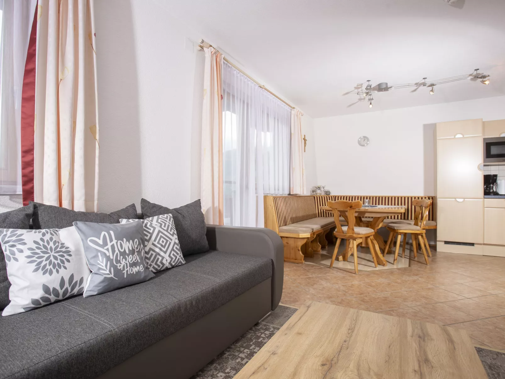 Ferienhof Sonnseitn-Drinnen