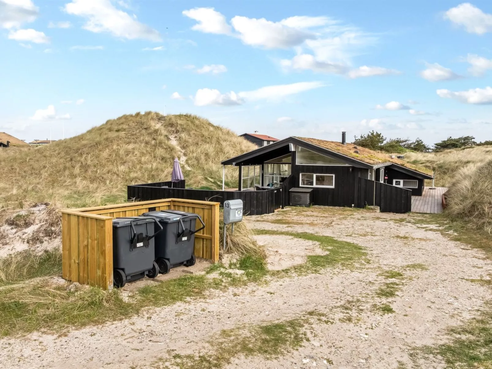 "Nielsigne" - 400m from the sea-Outside