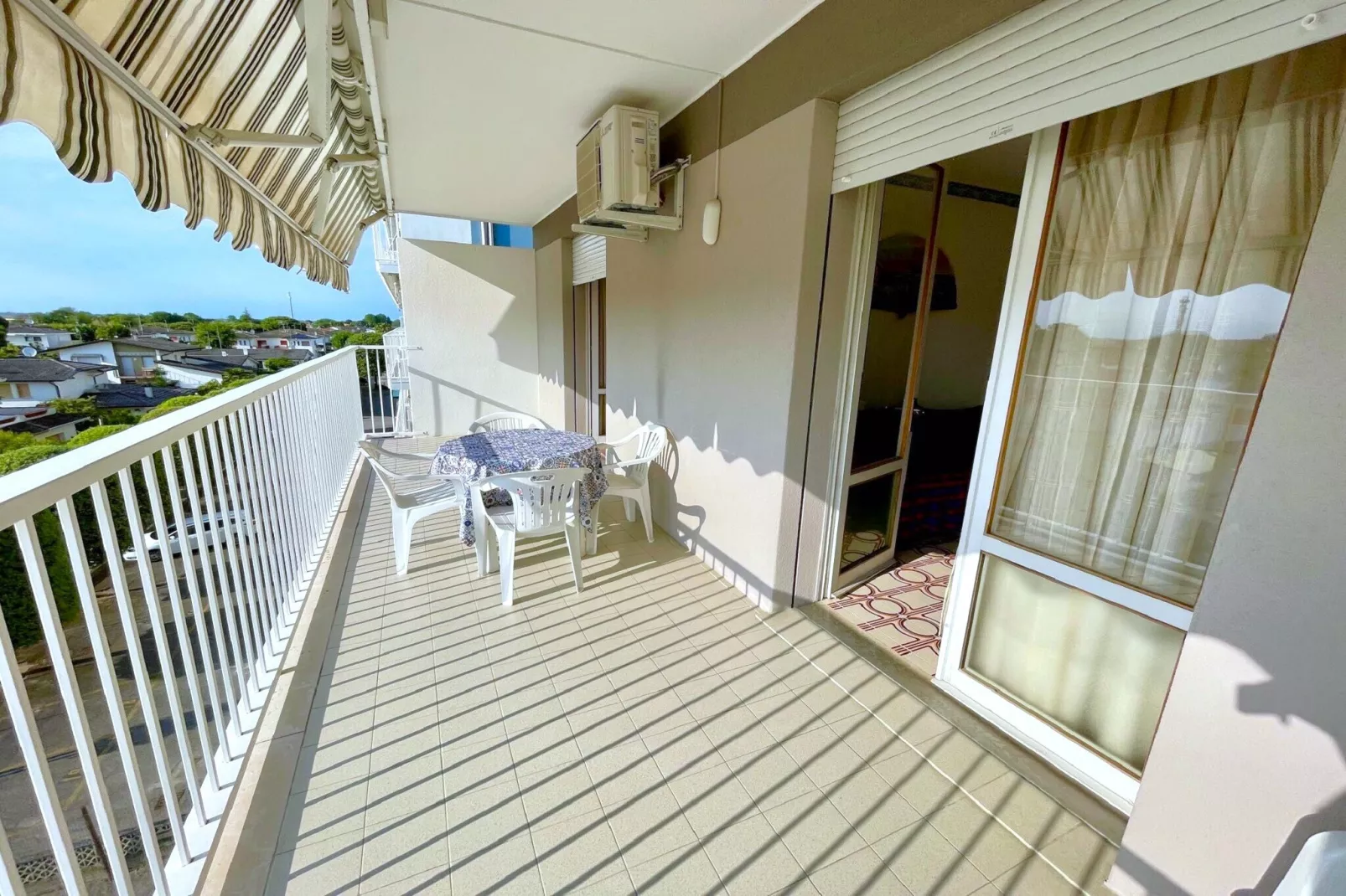 Garden 26-Terrace balcony