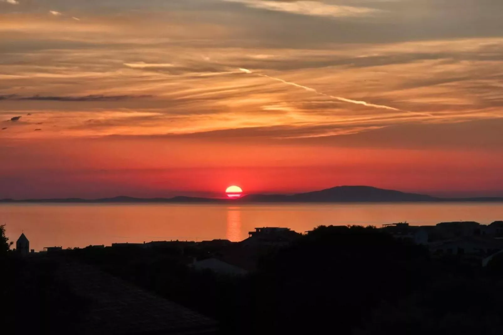 Dalmacija 5-Areas within 20km in summer