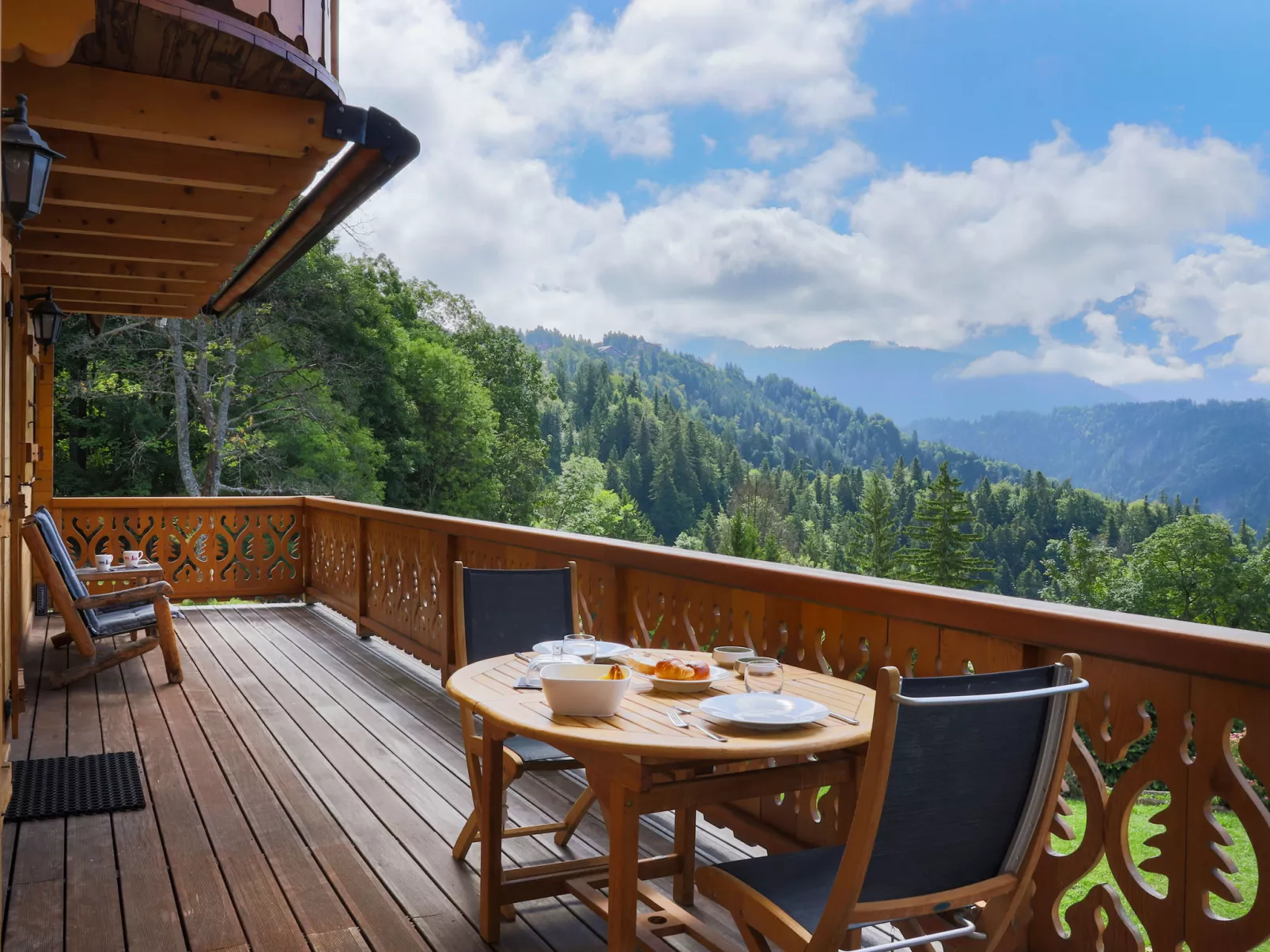 Chalet Nirvana-Outside