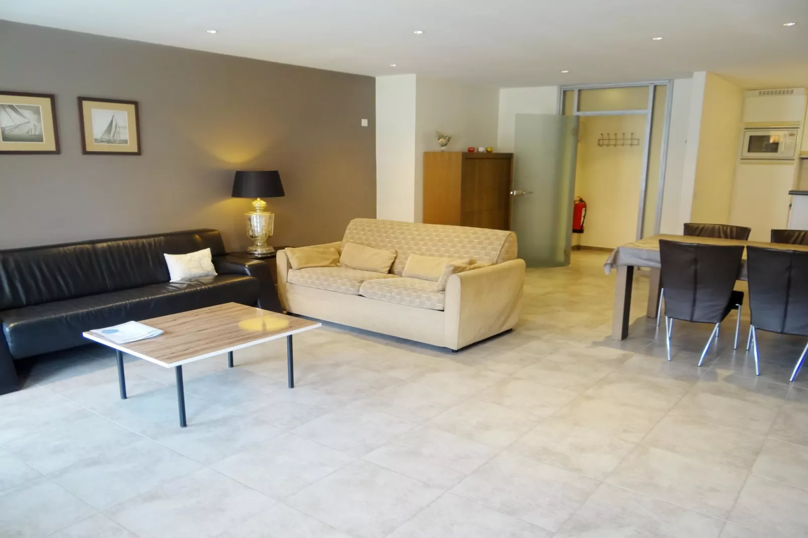 VUURTOREN 0402-Wohnzimmer