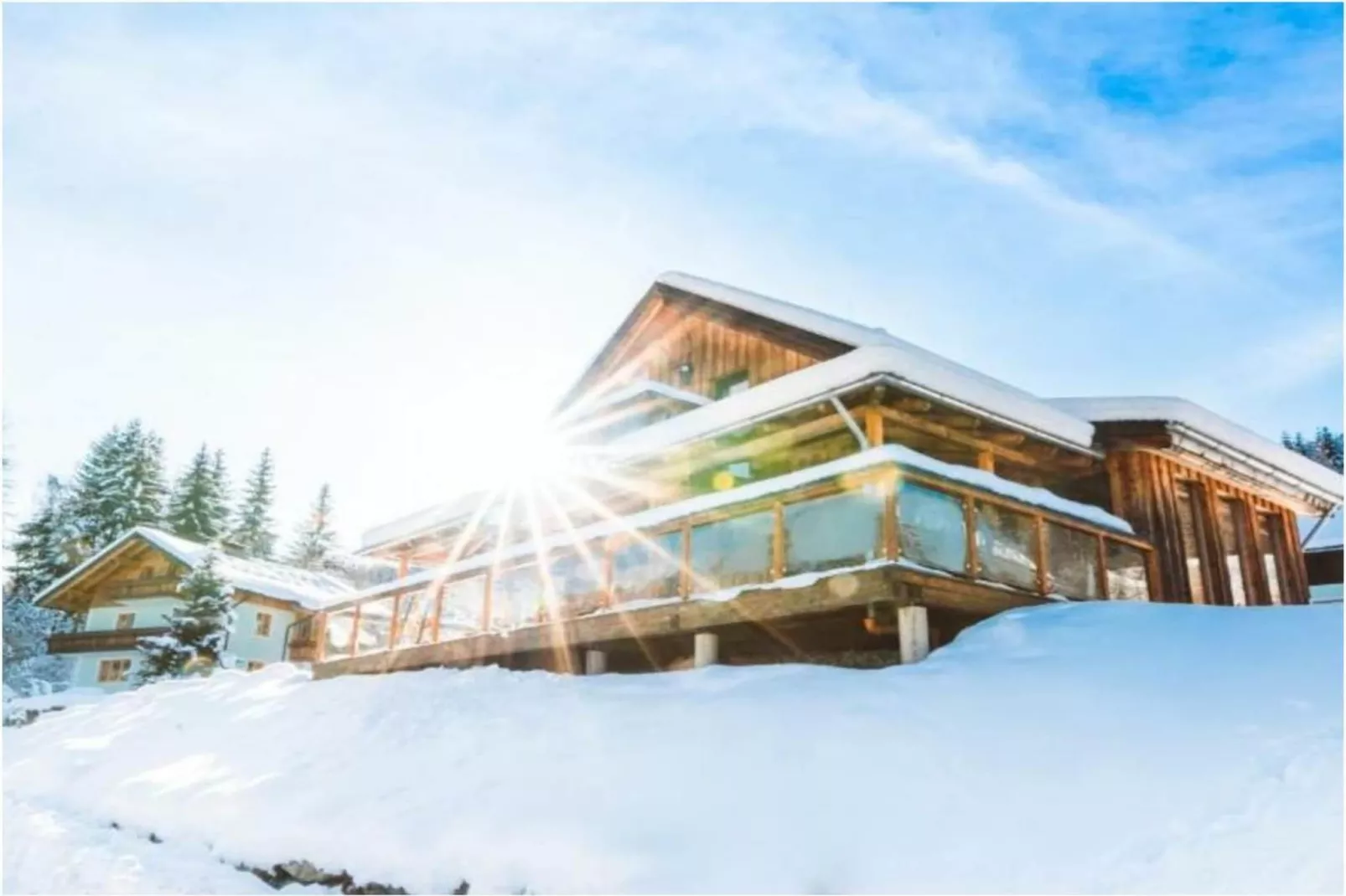 52148-Exterior in winter