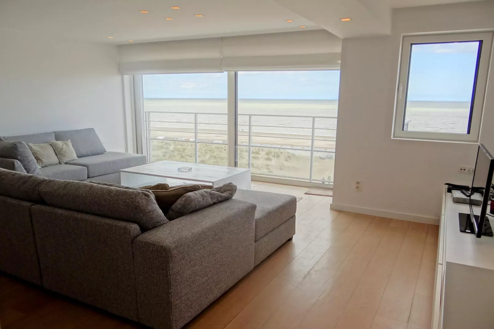 SUN BEACH I-Wohnzimmer