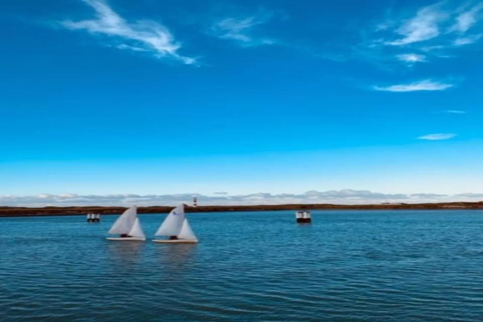 LE GRAND LARGE 701-Zones été à 20 km
