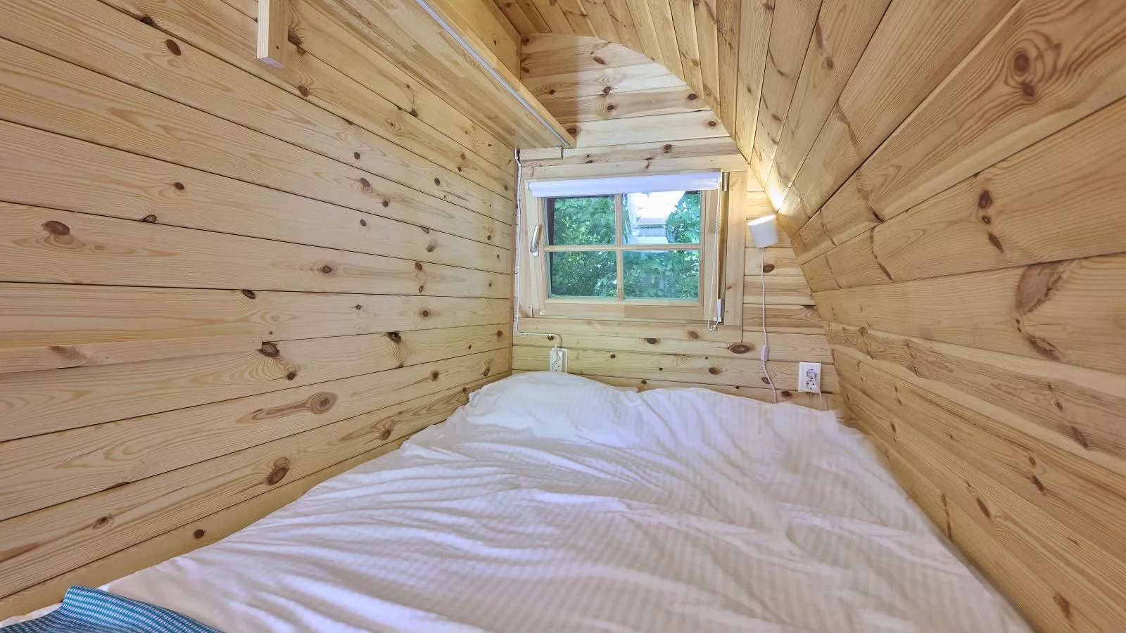 Tiny House Jet-Bedroom