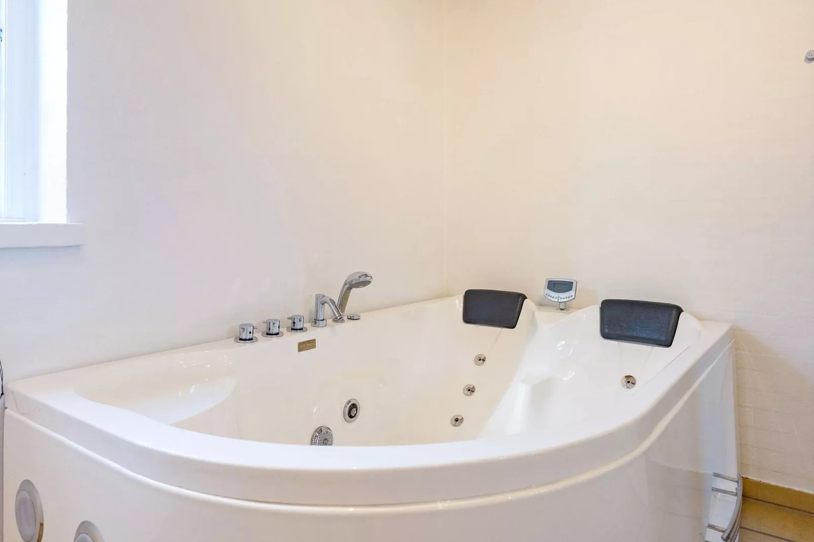 6 person holiday home in Nykøbing M-By Traum-Spa