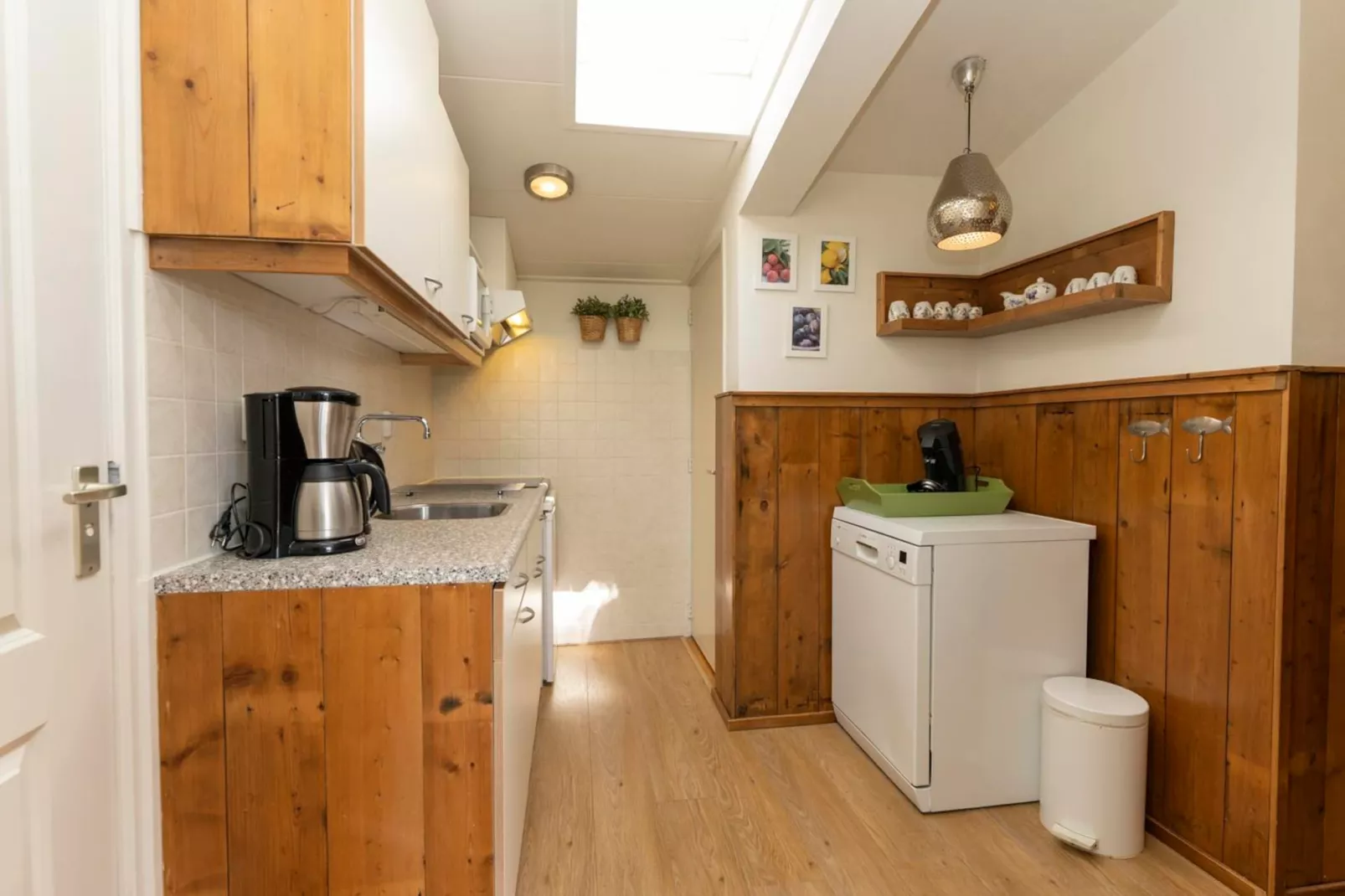 Strandhuys Mossel-Kitchen