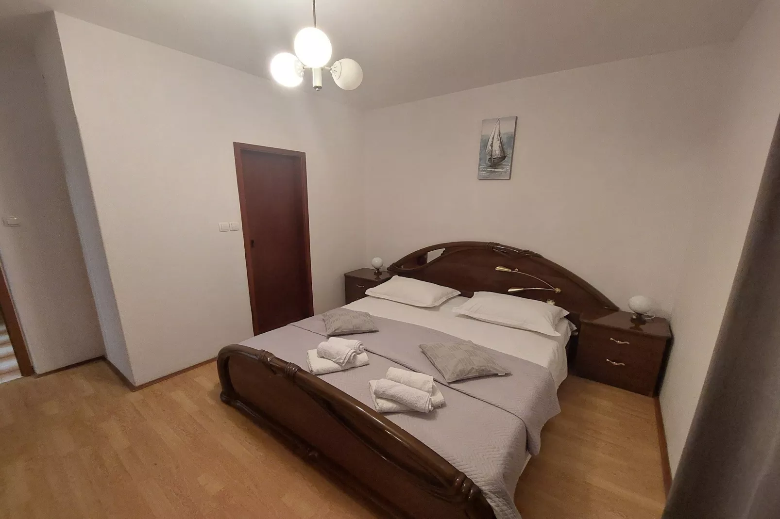 Apartment Dominik - Two Bedroom Apartment with Terrace and Sea View-Schlafzimmer