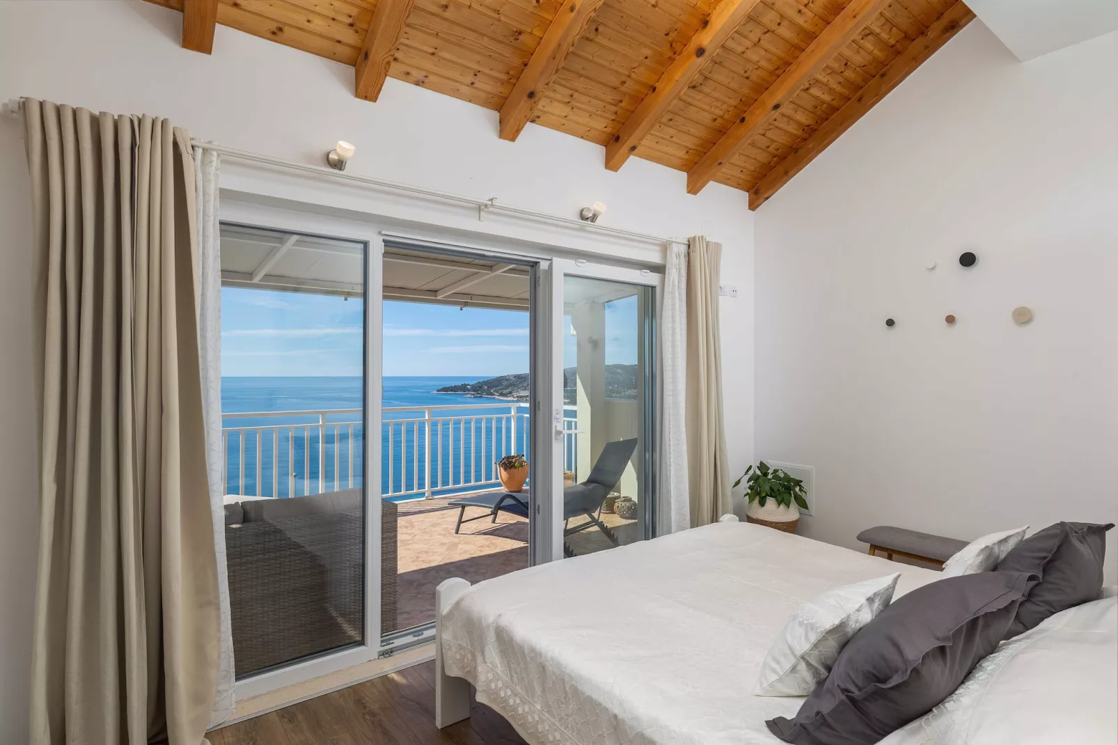 Apartment M&K - Two Bedroom Apartment with Balcony and Sea View