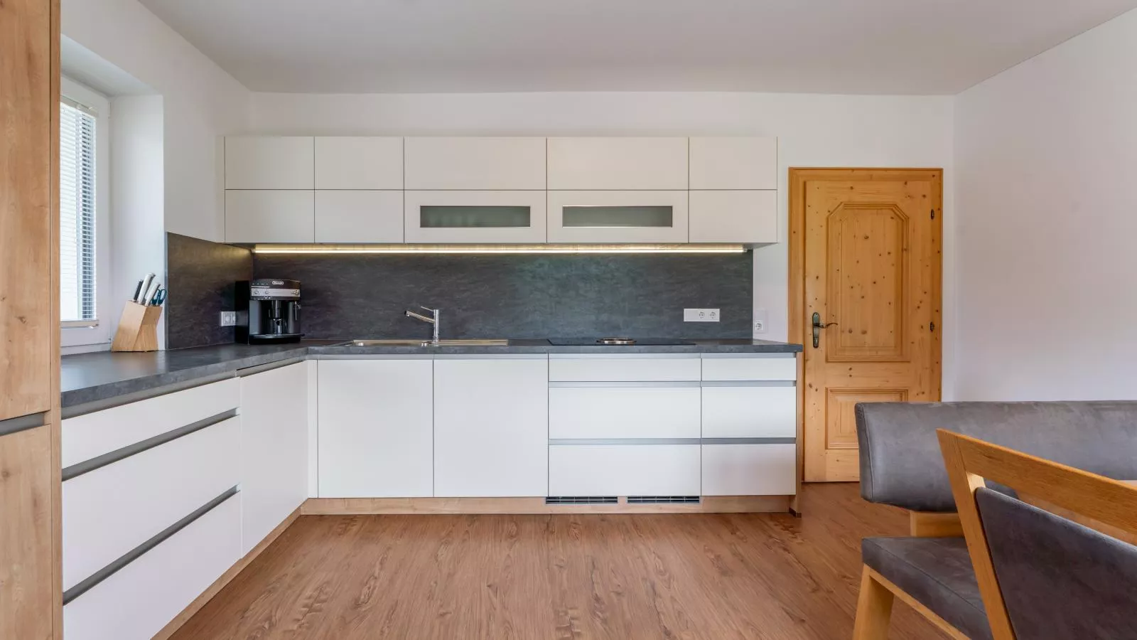 Verena-Kitchen