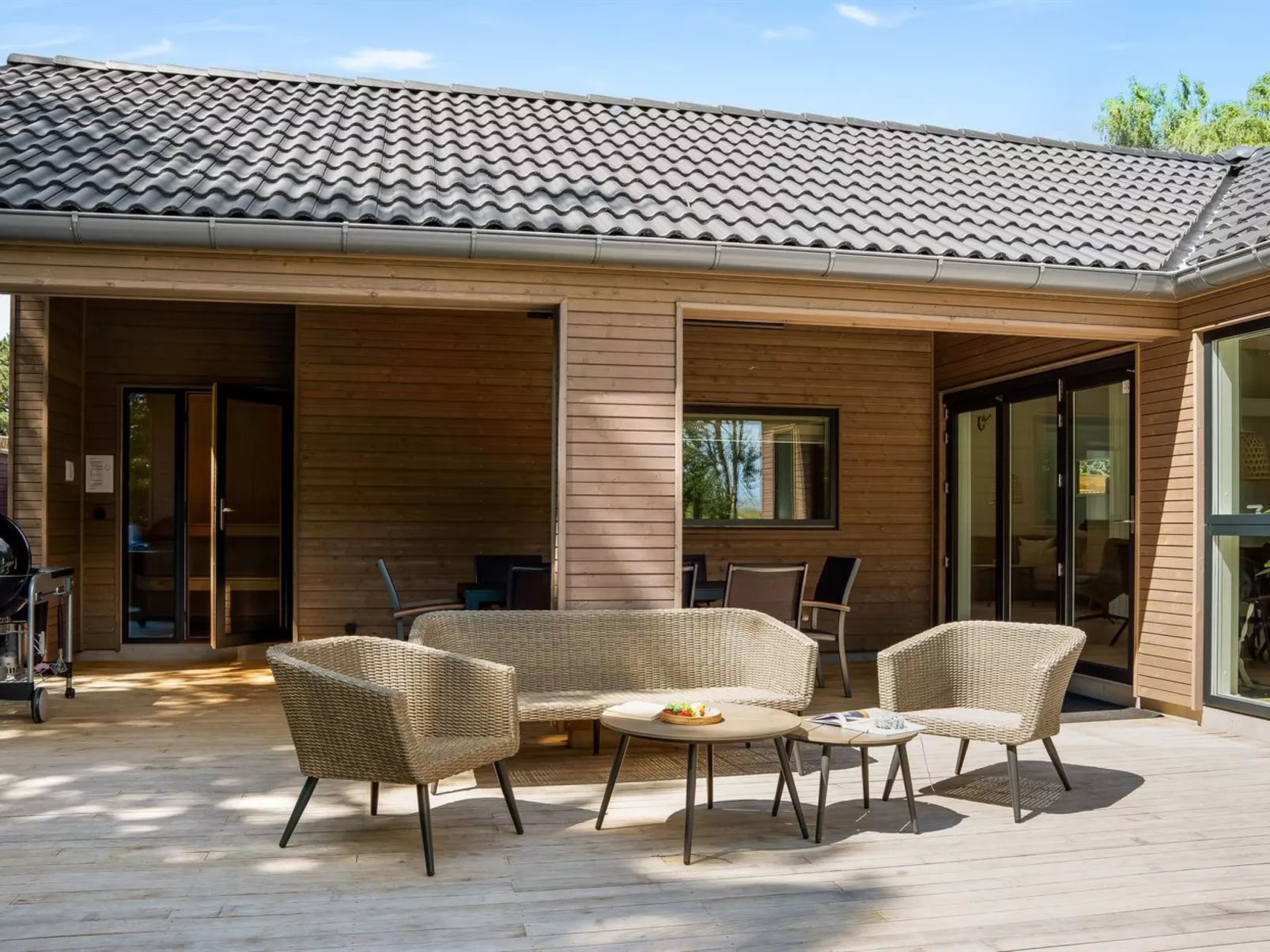 "Anila" - 80m from the sea-Outside