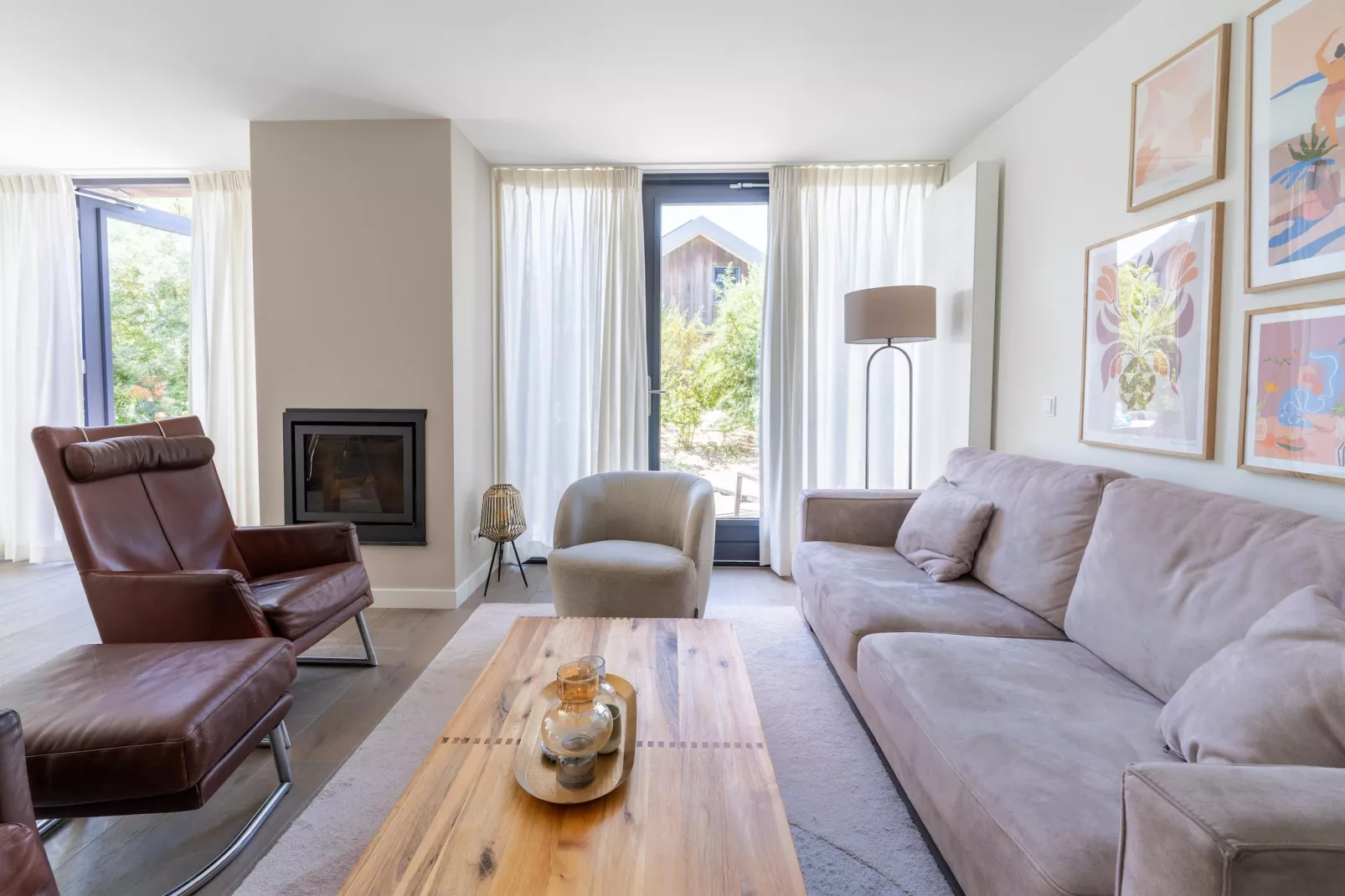 Onder de molen-Living room