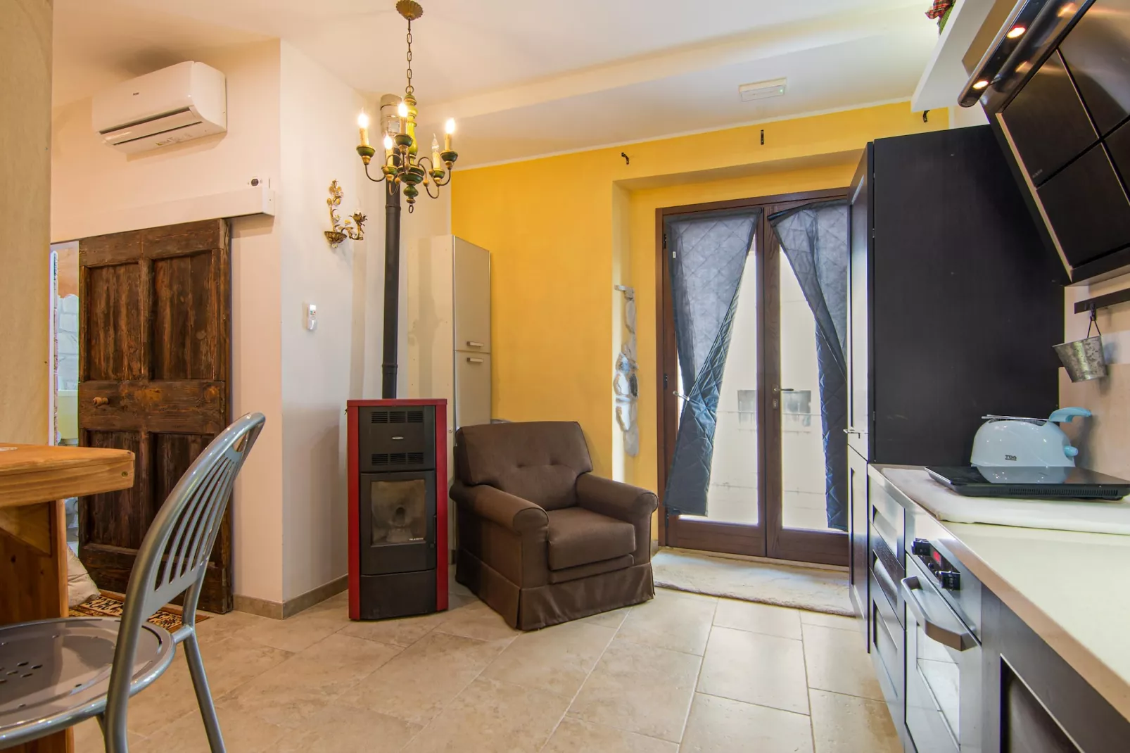 Casa Carlotta-Living room