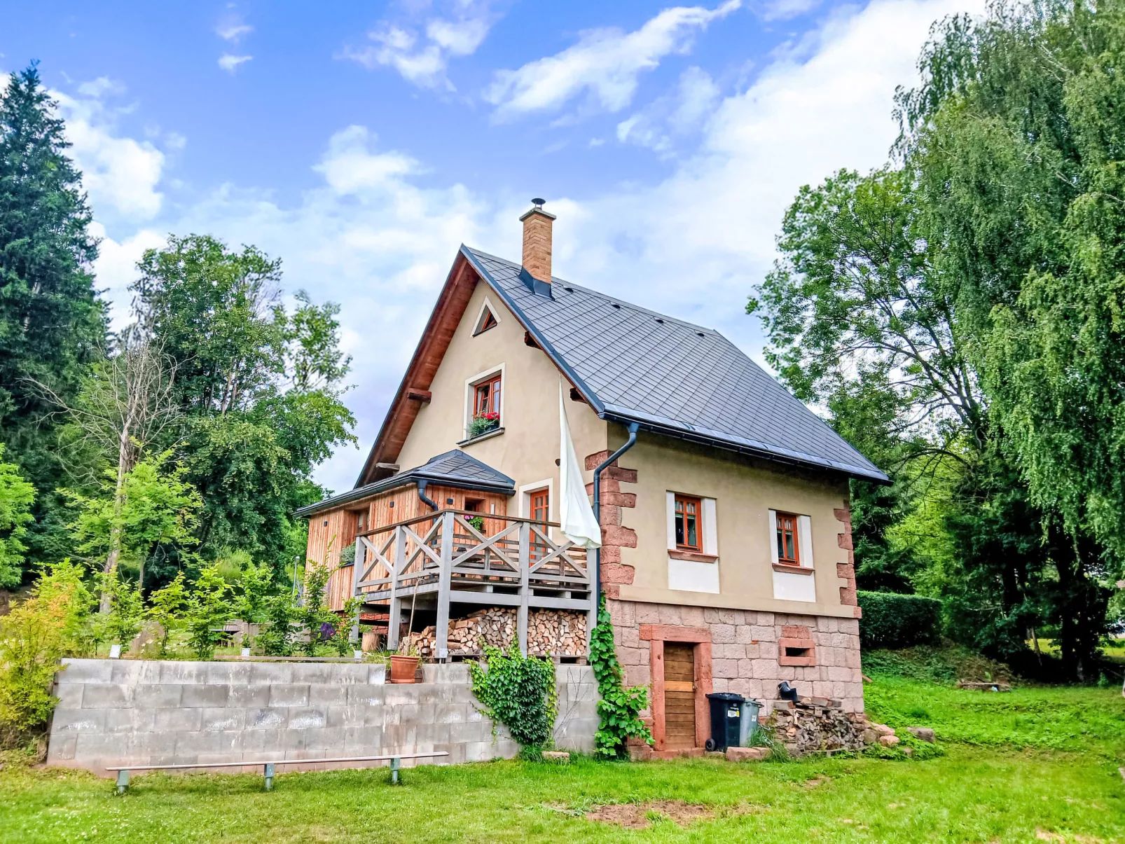 Vidochov-Outside