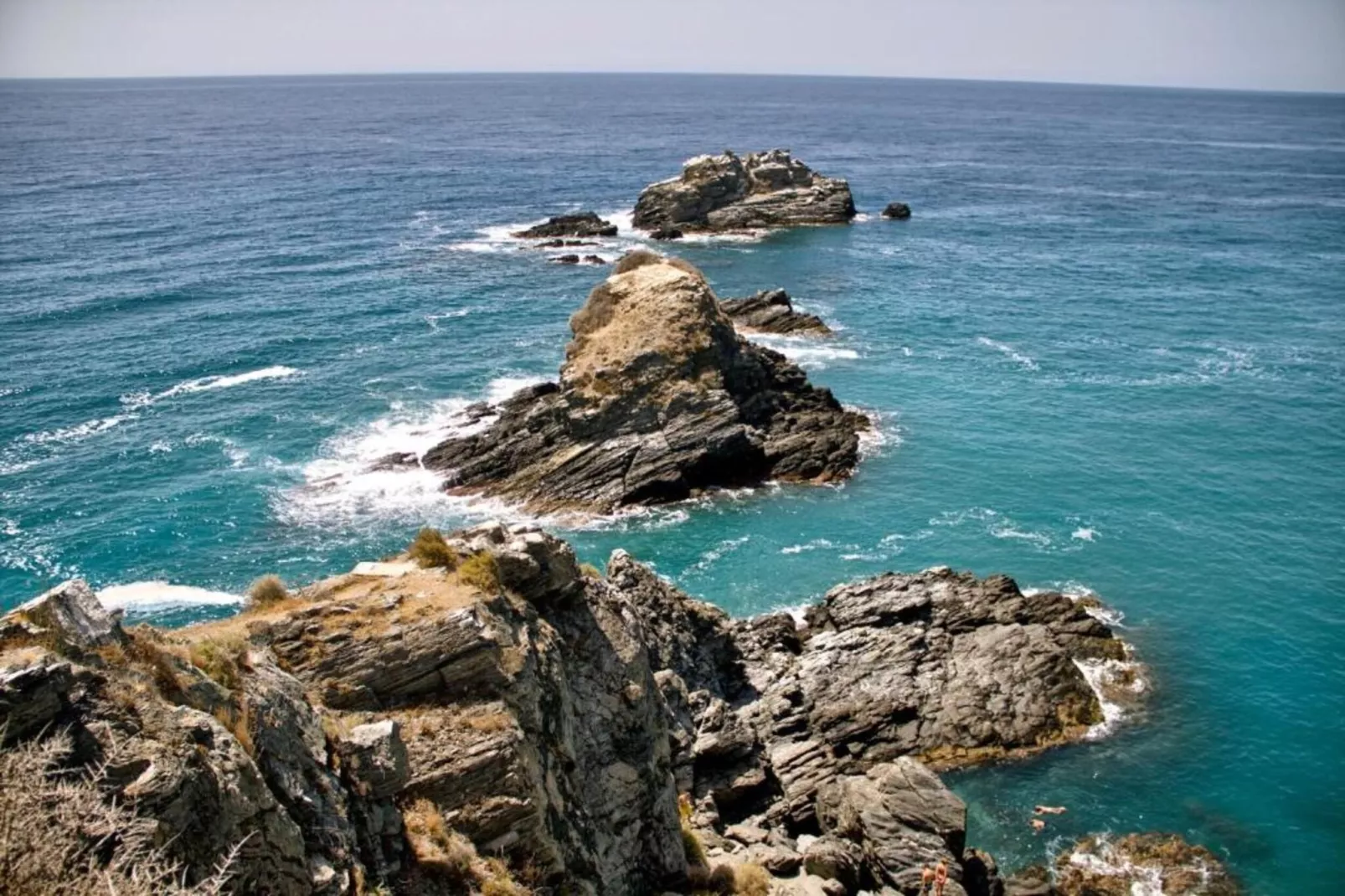 Casa De Los Hermanos-Areas within 1km in summer