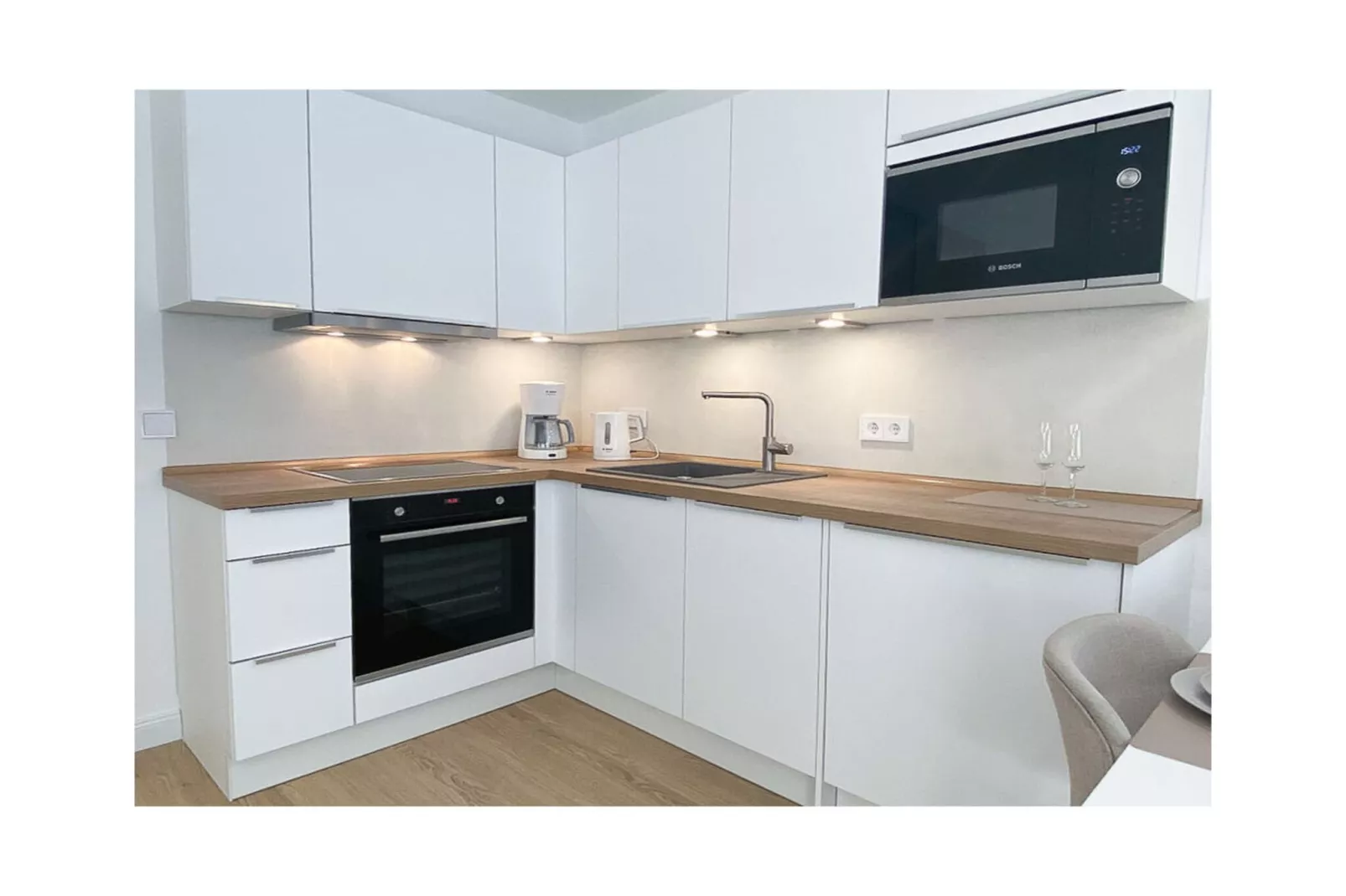 330250-Kitchen