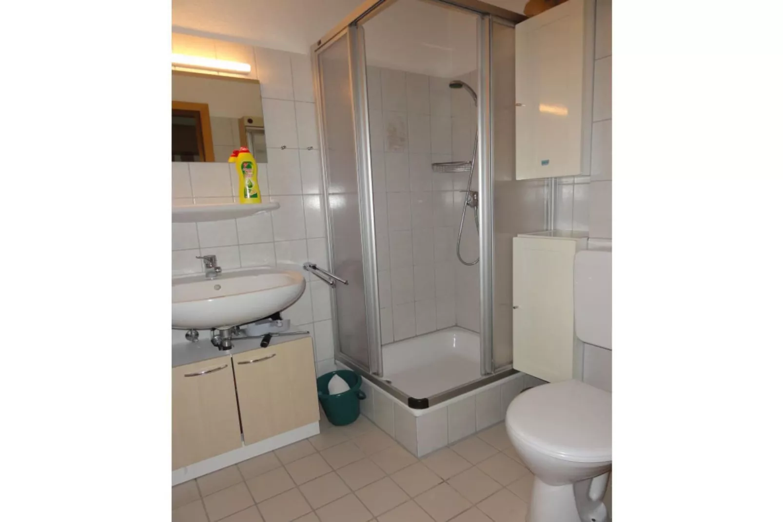 53771-Bathroom