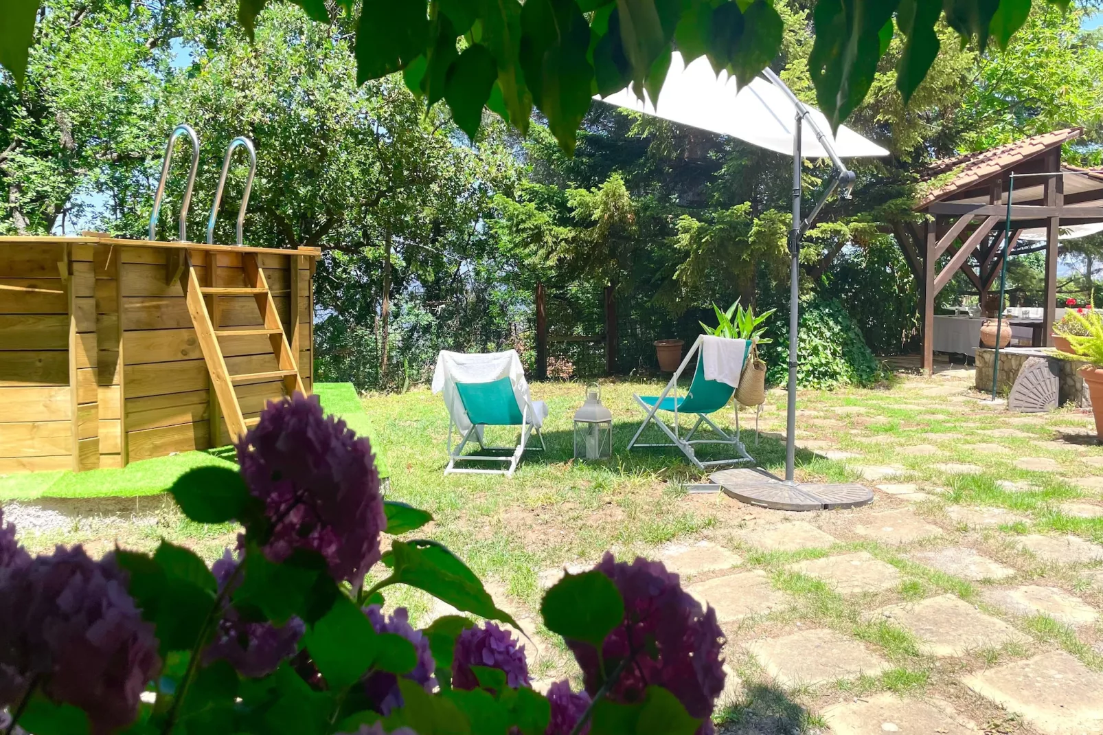 Villa Castelbuono-Garten Sommer