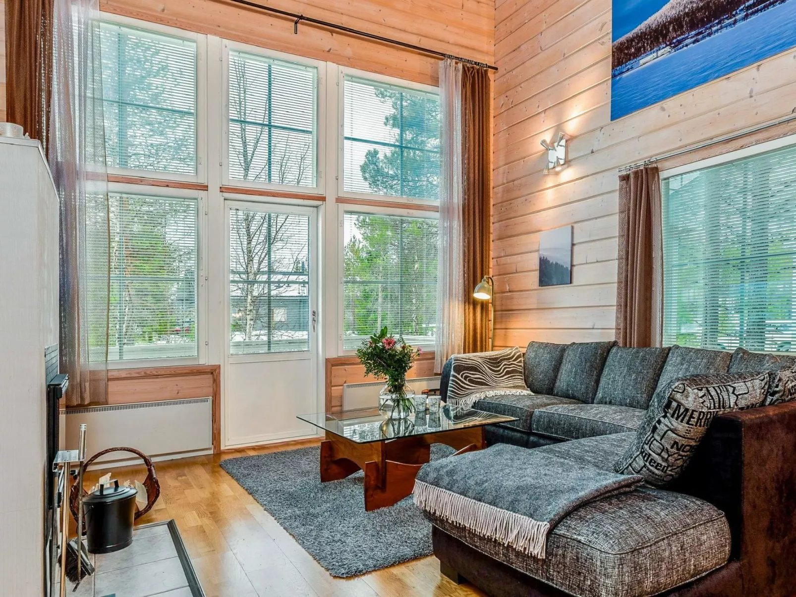 Rukan tunturituuli-Inside