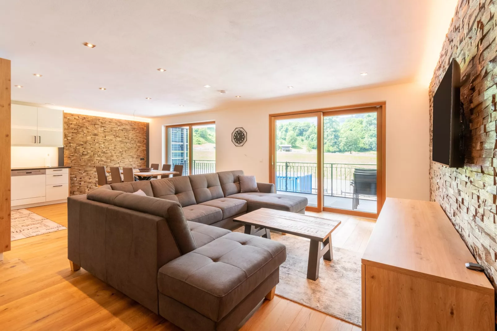 Penthouse Fuchs 2-Living room