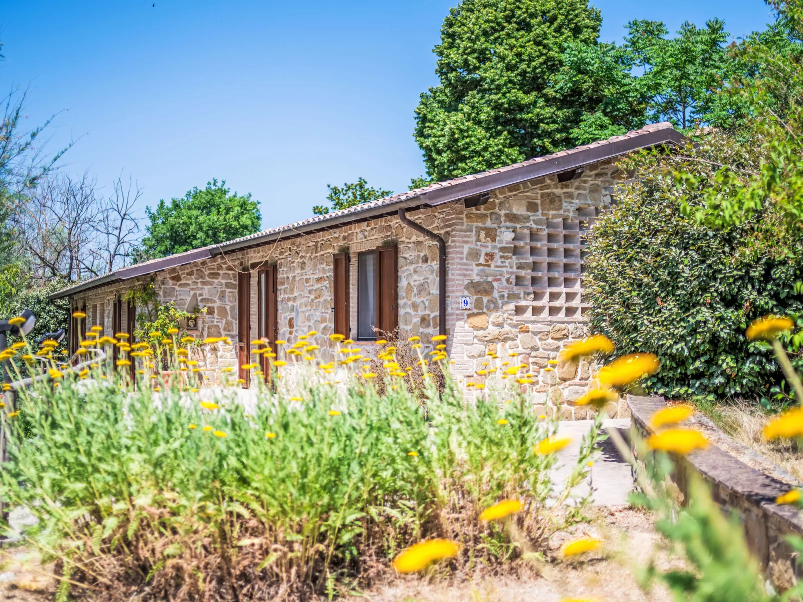 Giuncheto Lago-Outside