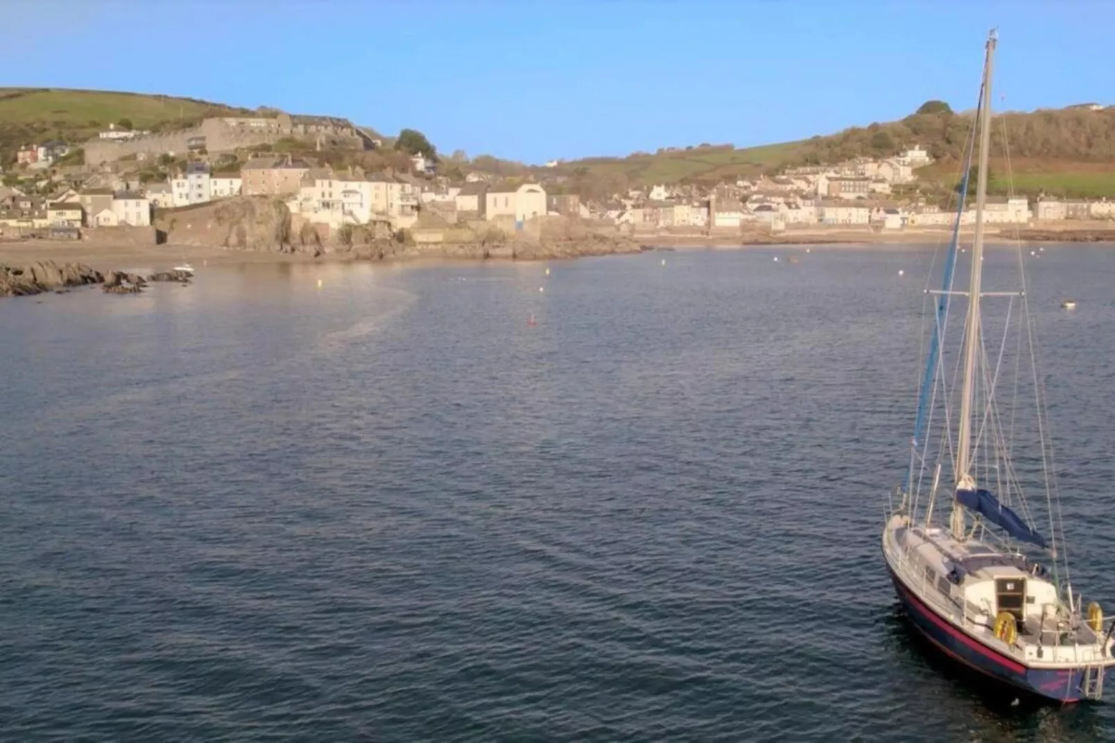 Nor Nour, Cawsand-Areas within 1km in summer