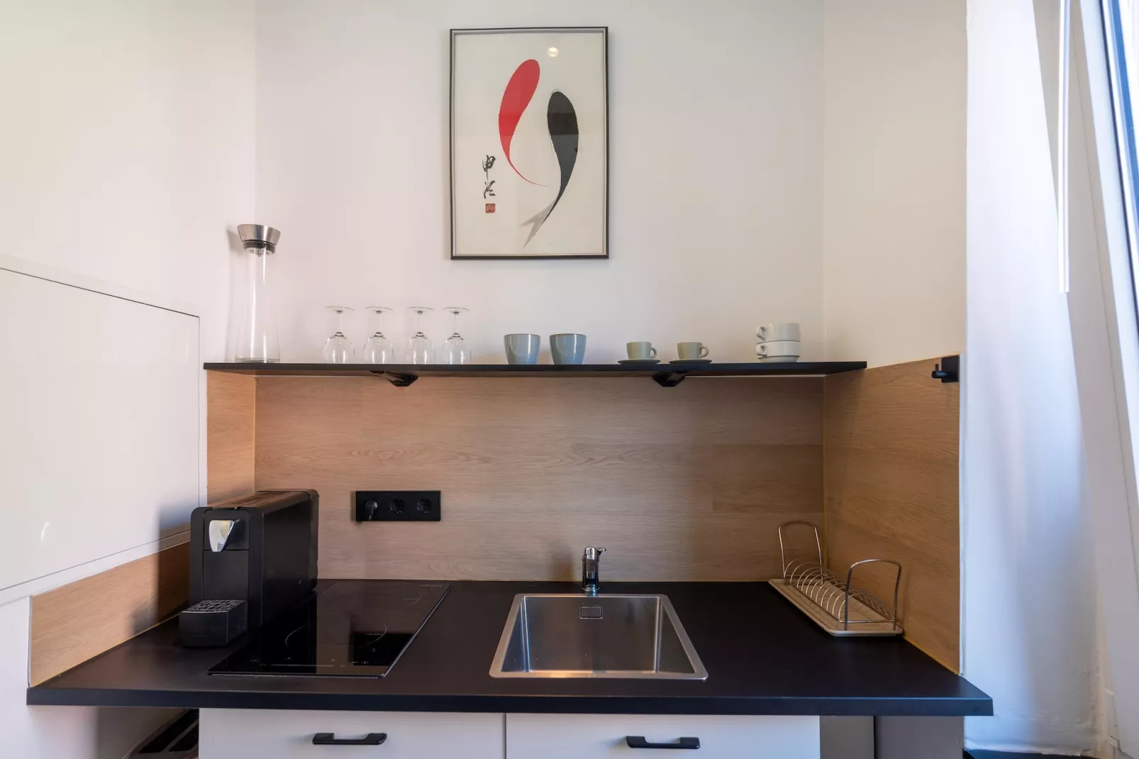 Modern Stay Standard Studio-Kitchen